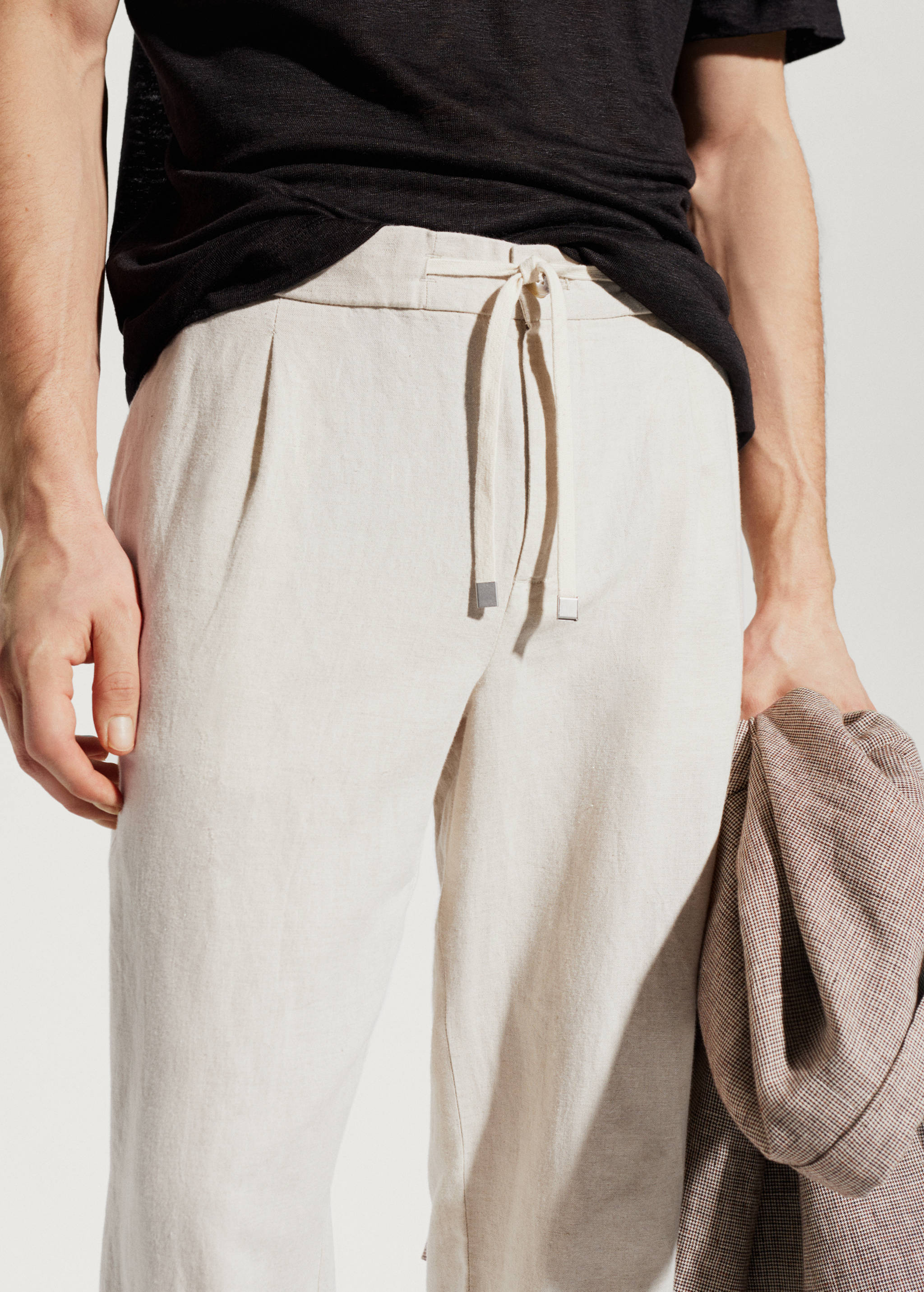 Slim fit linen trousers - Details of the article 1