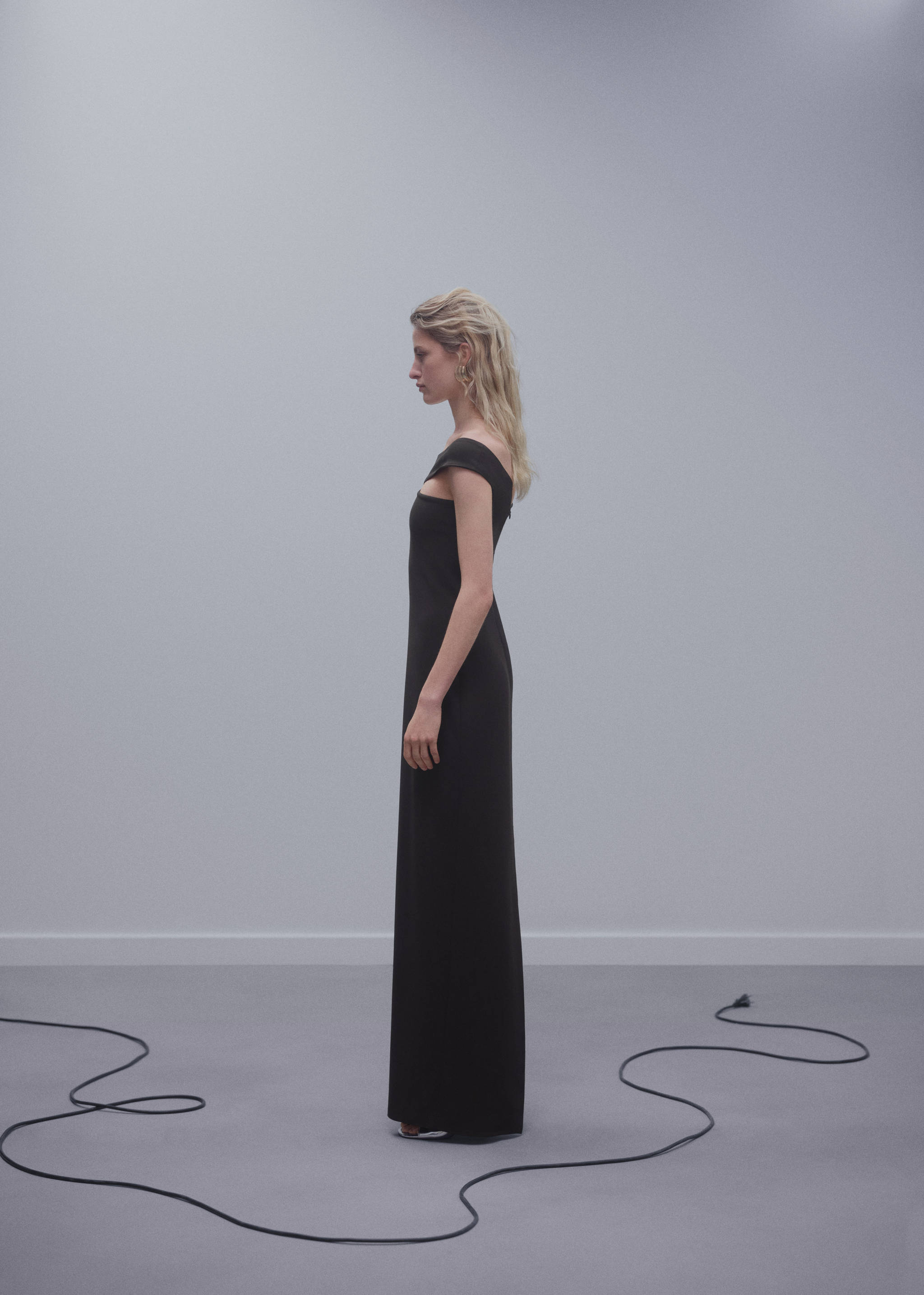 Robe col asymétrique - Détail de l'article 2