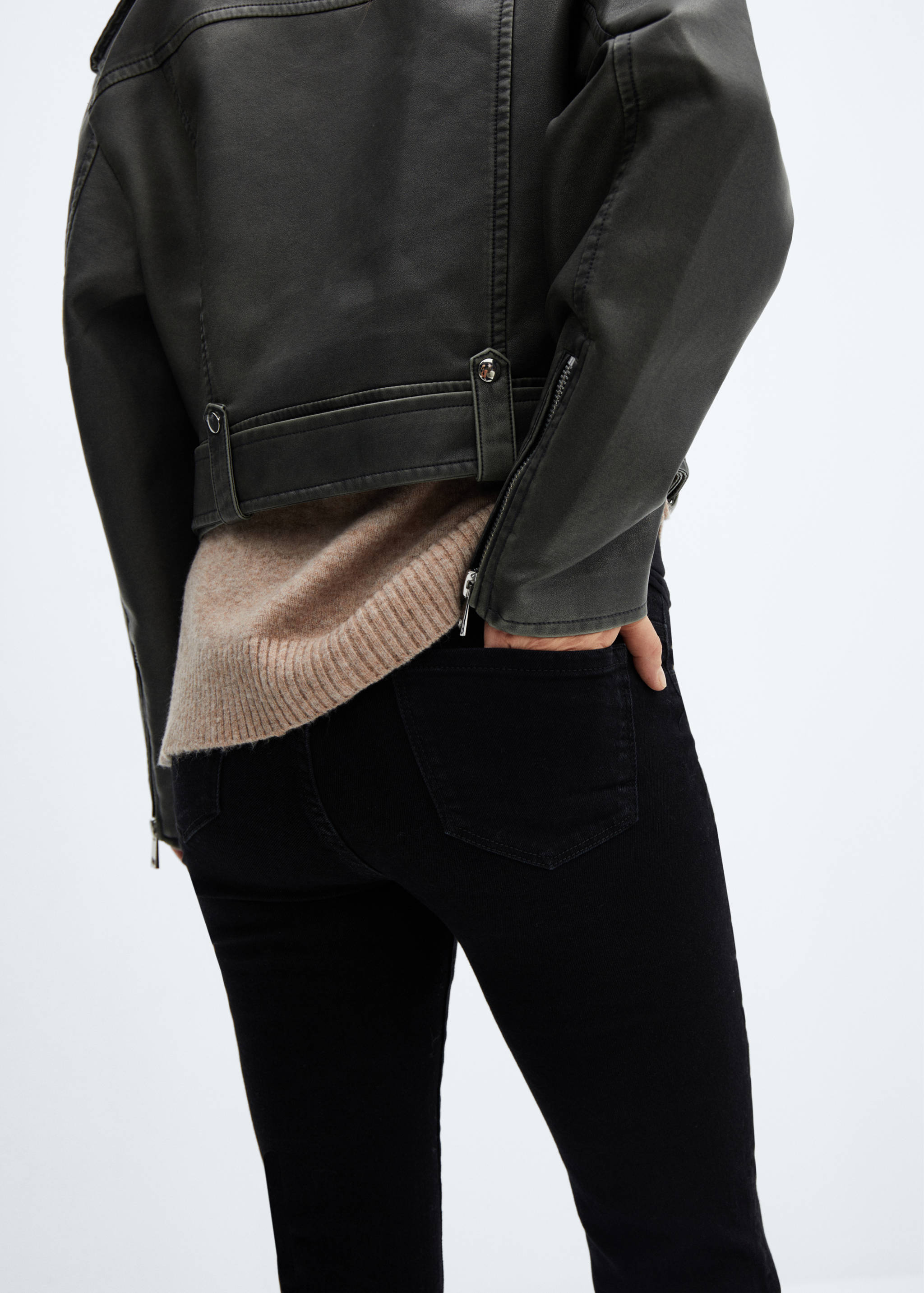 Maternity flared cropped jeans - Details of the article 6