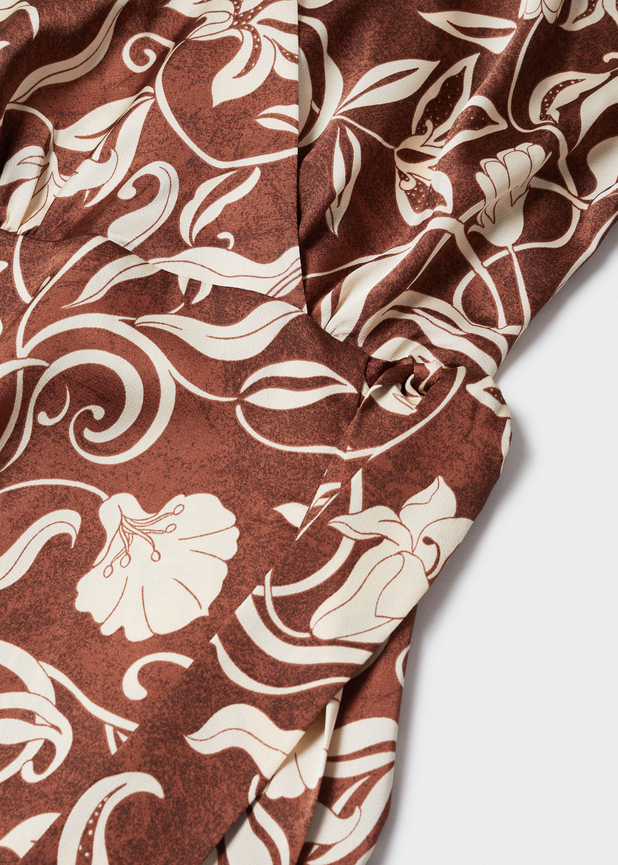 Print wrap dress - Details of the article 8