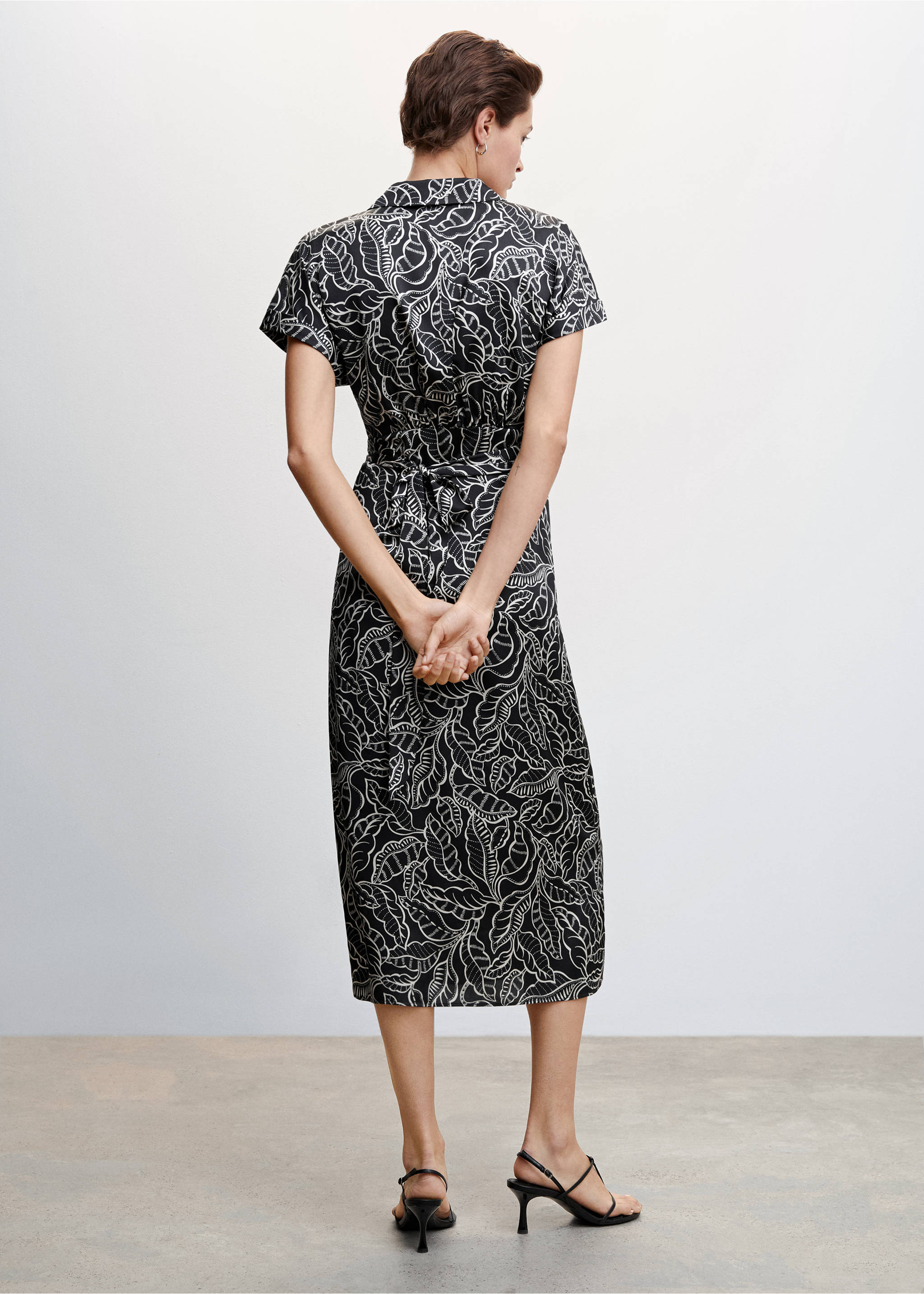 Robe cache-cœur imprimée - Verso de l’article, Noir. Ref: 47017118-00.