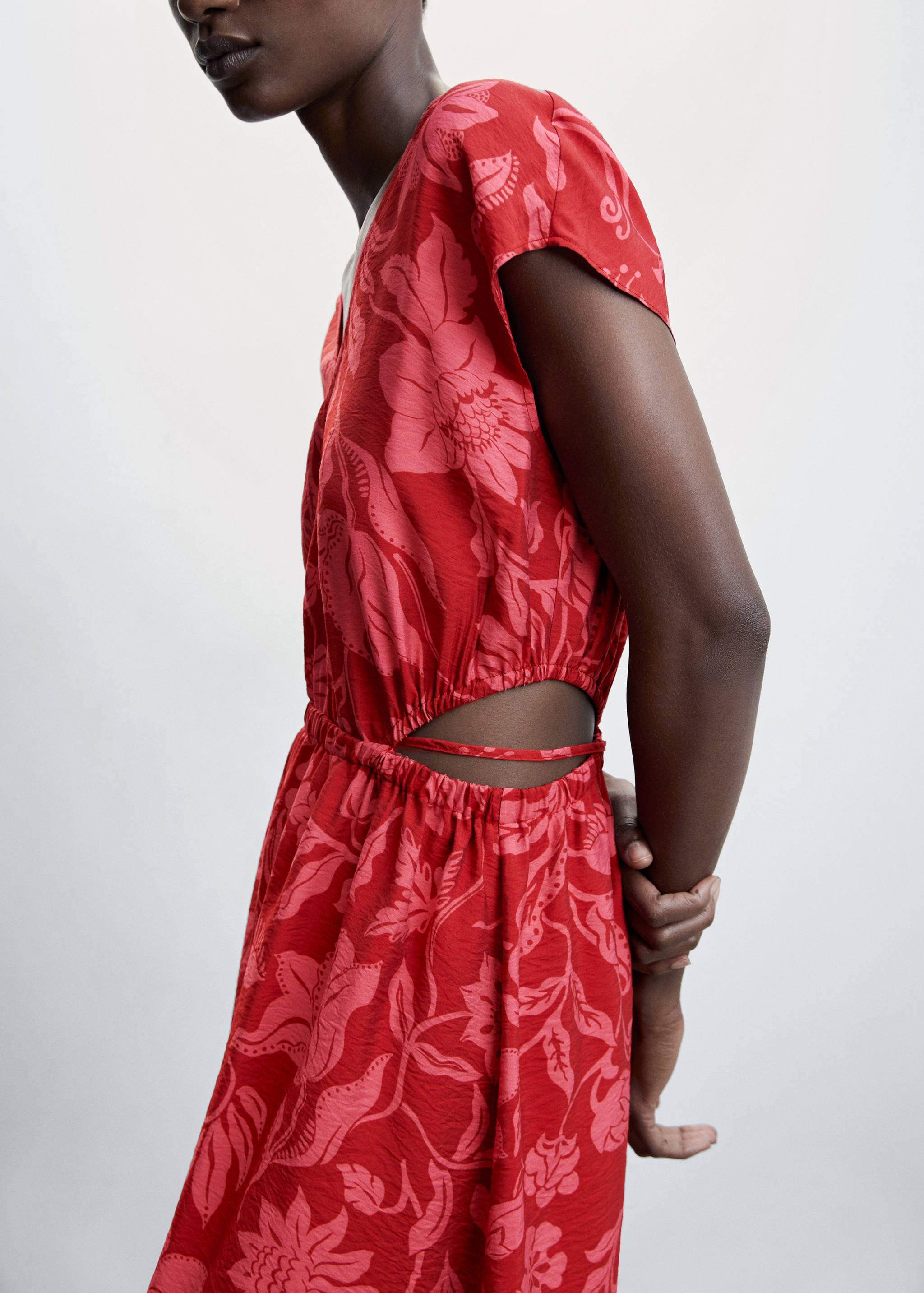 Robe fendue sur les côtés - Détail de l'article 6