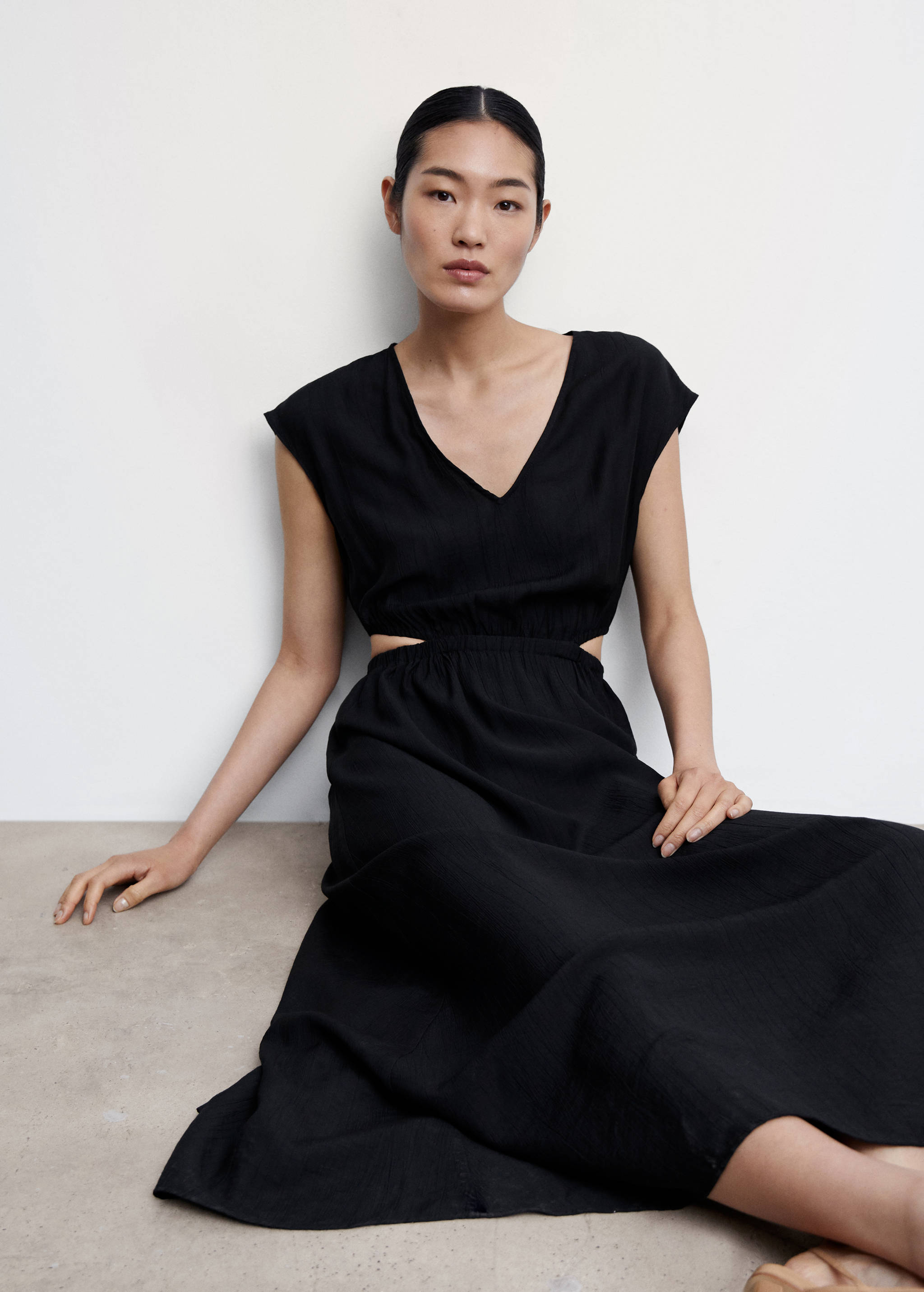 Robe fendue sur les côtés - Détail de l'article 2