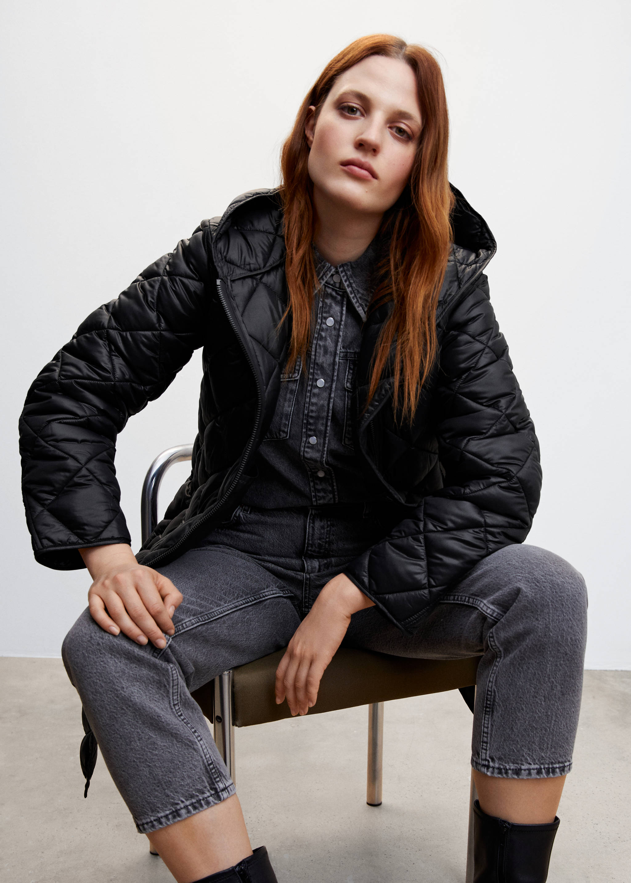 Hood quilted coat - Details of the article 2