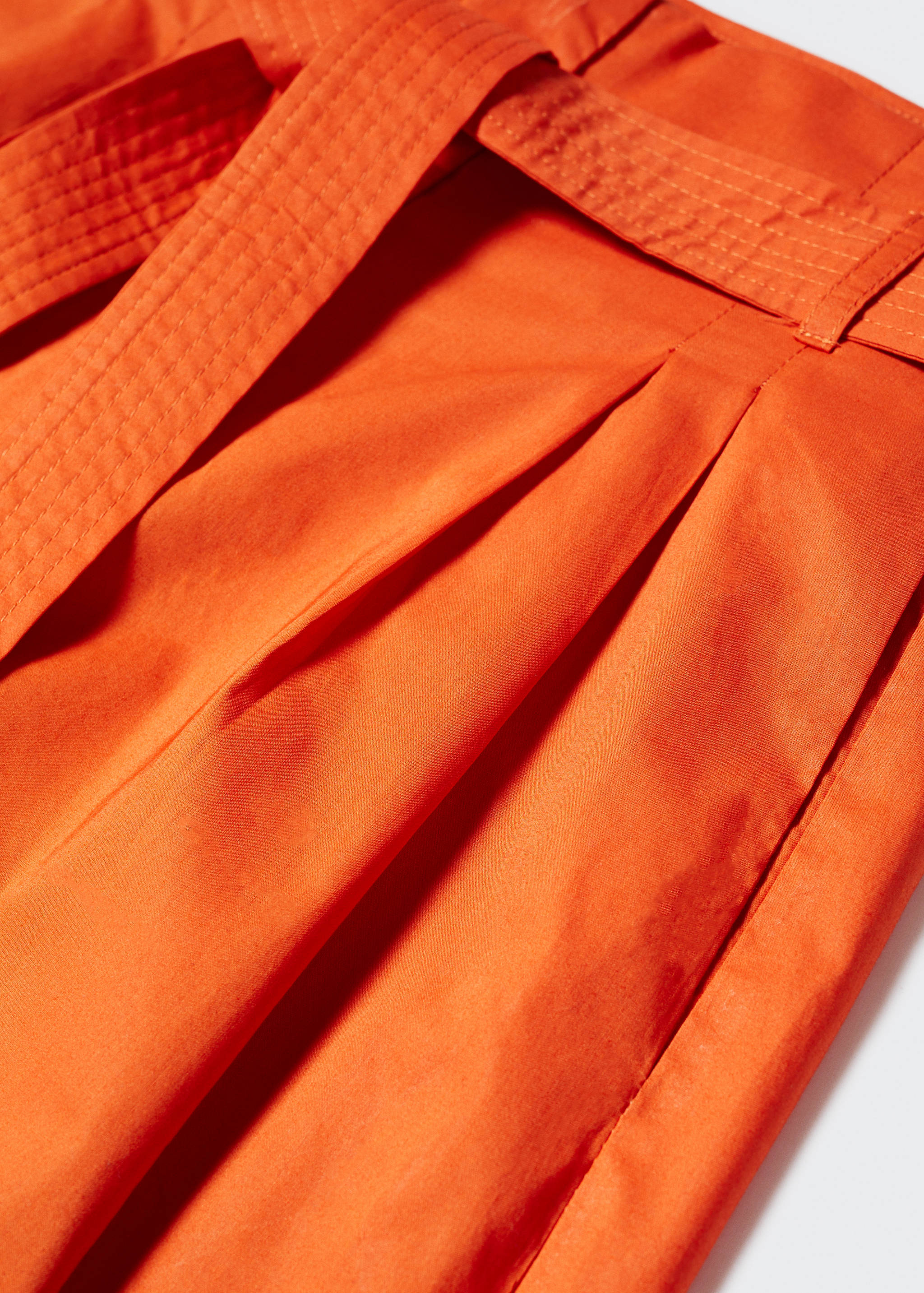 Pleated culottes trousers - Details of the article 8