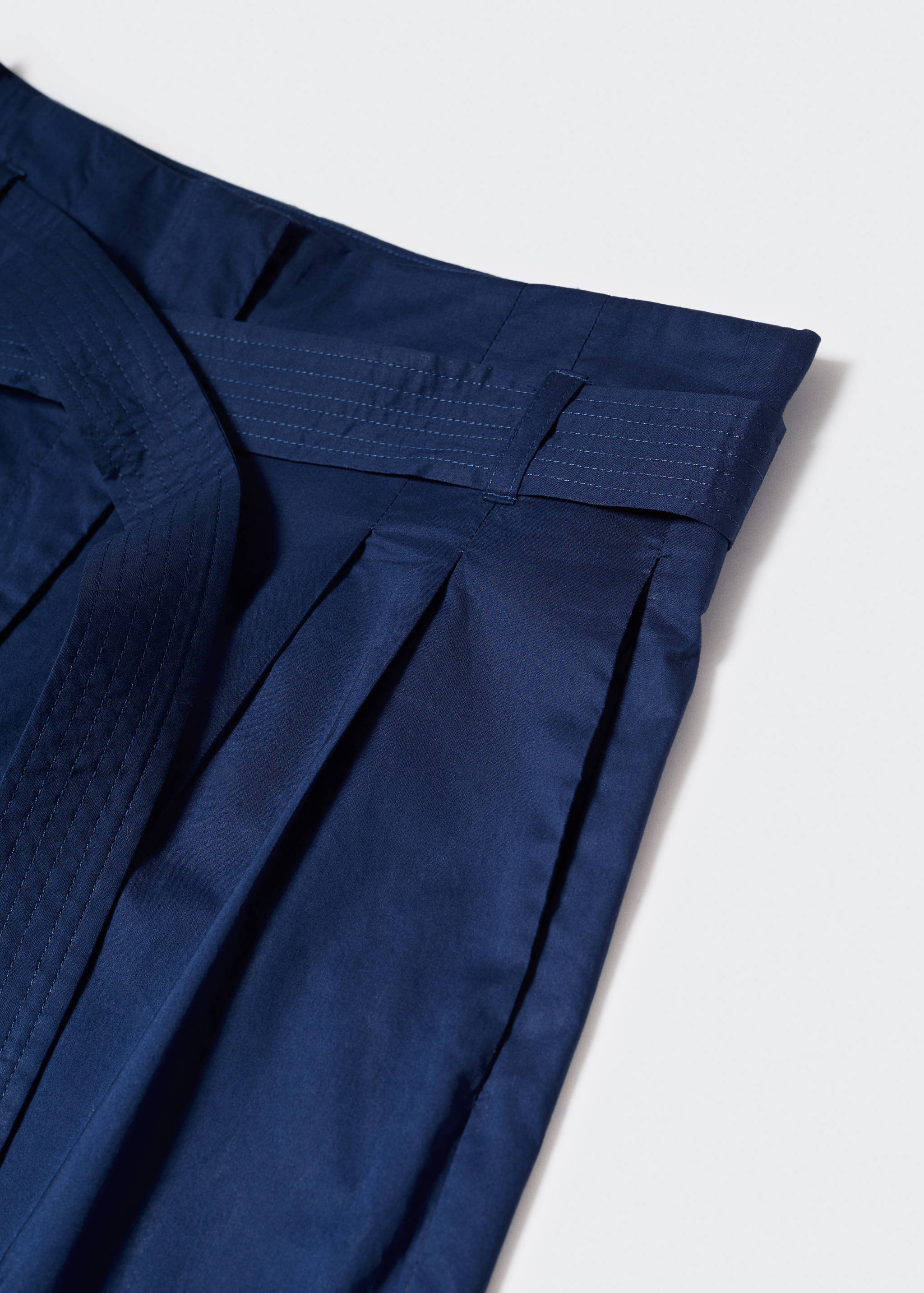 Pleated culottes trousers - Details of the article 8