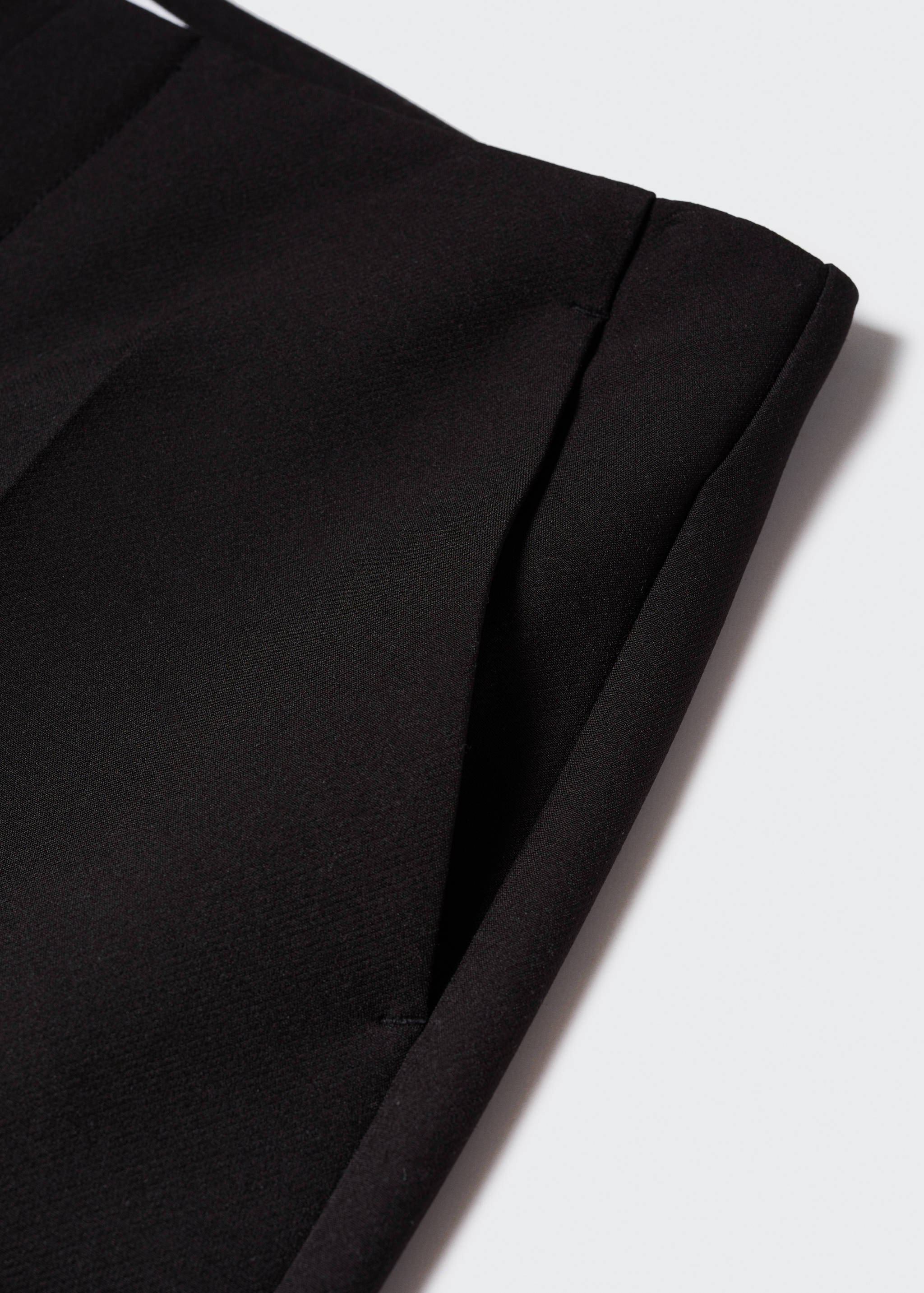 Wide leg fluid trousers - Details of the article 8