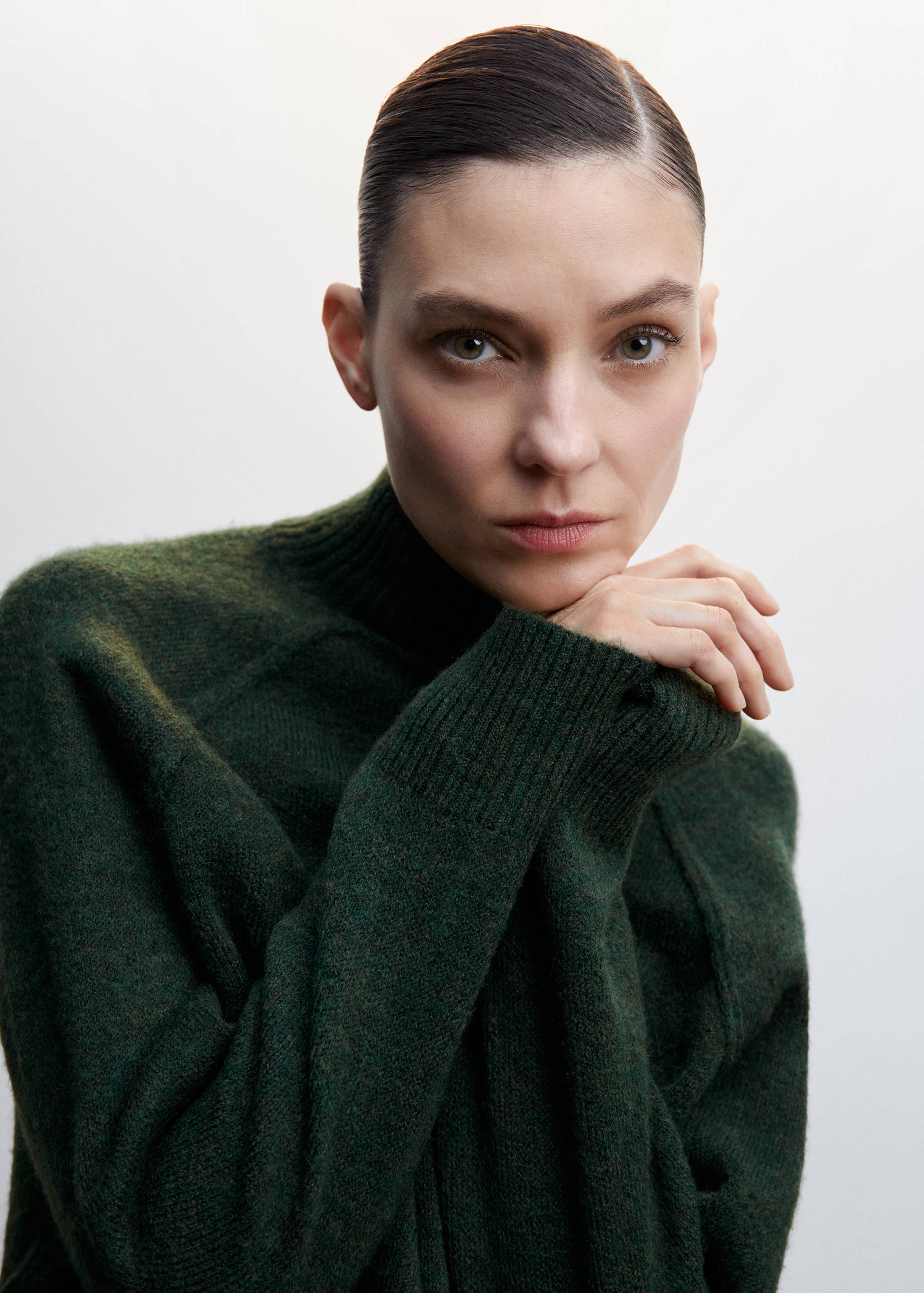 车缝高翻领毛衣 - null