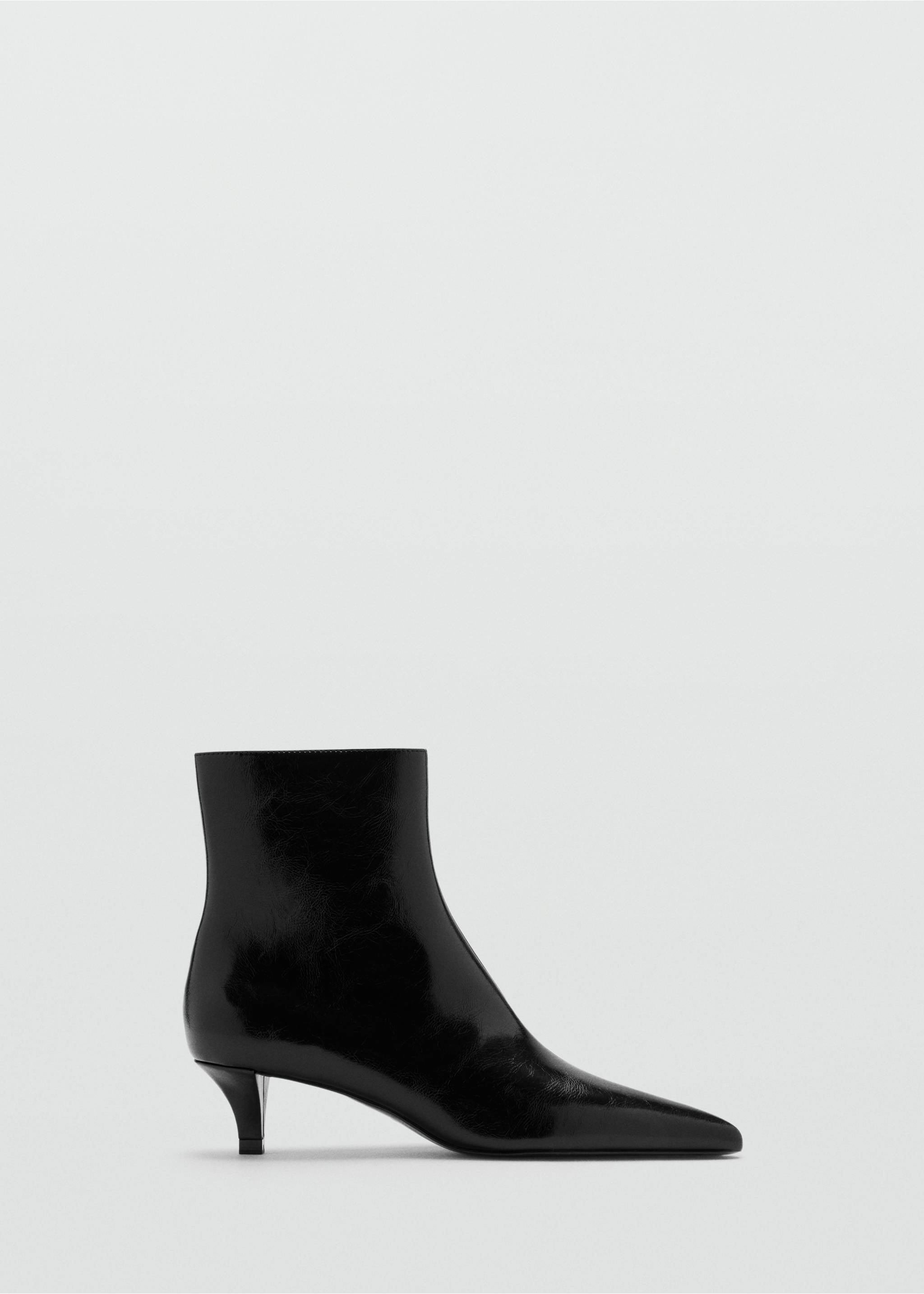 Black patent ankle boot with a pointed toe and kitten heel., Black. Ref: 47021337-00.