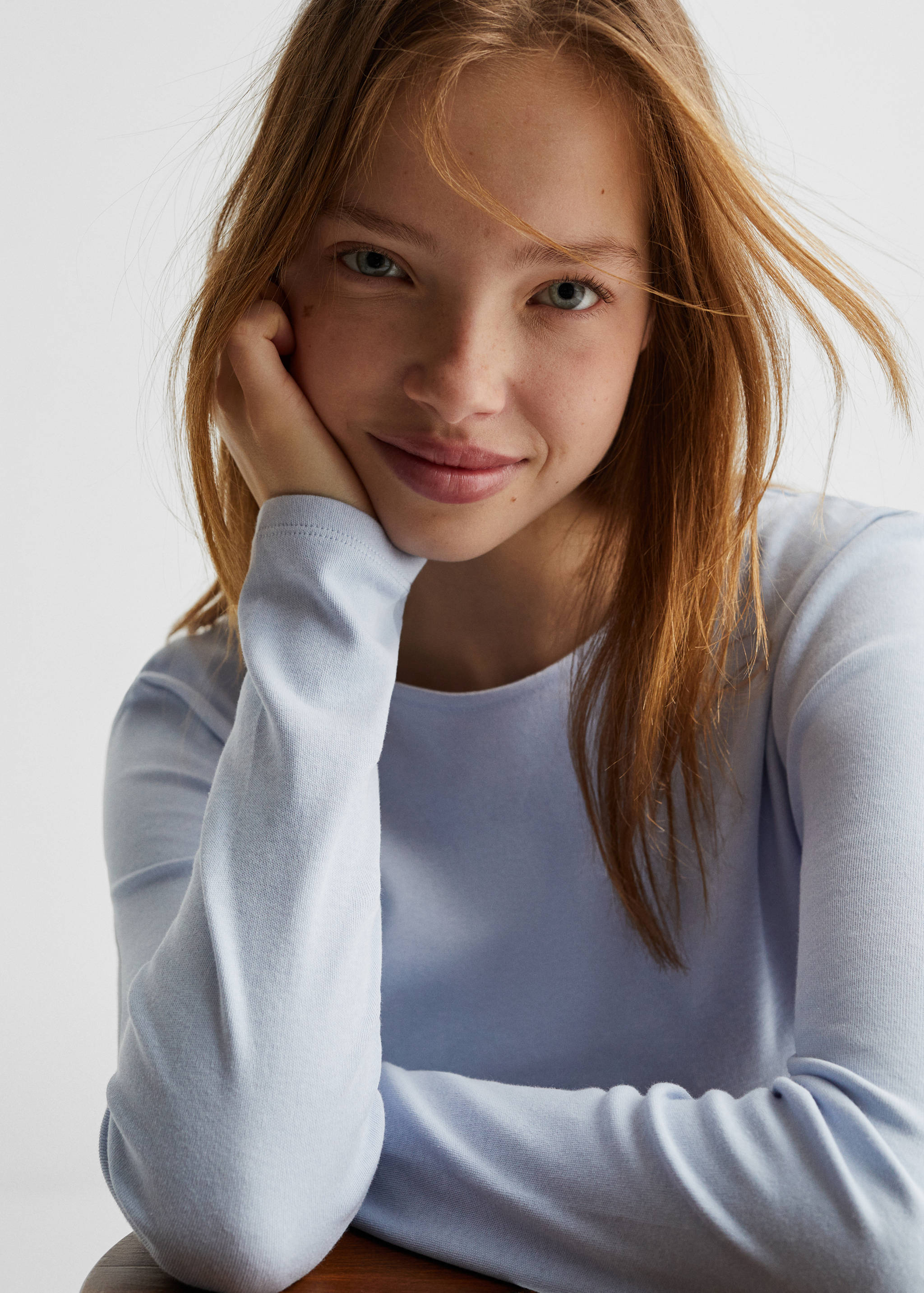 Ruched detail knitted t-shirt - Details of the article 1