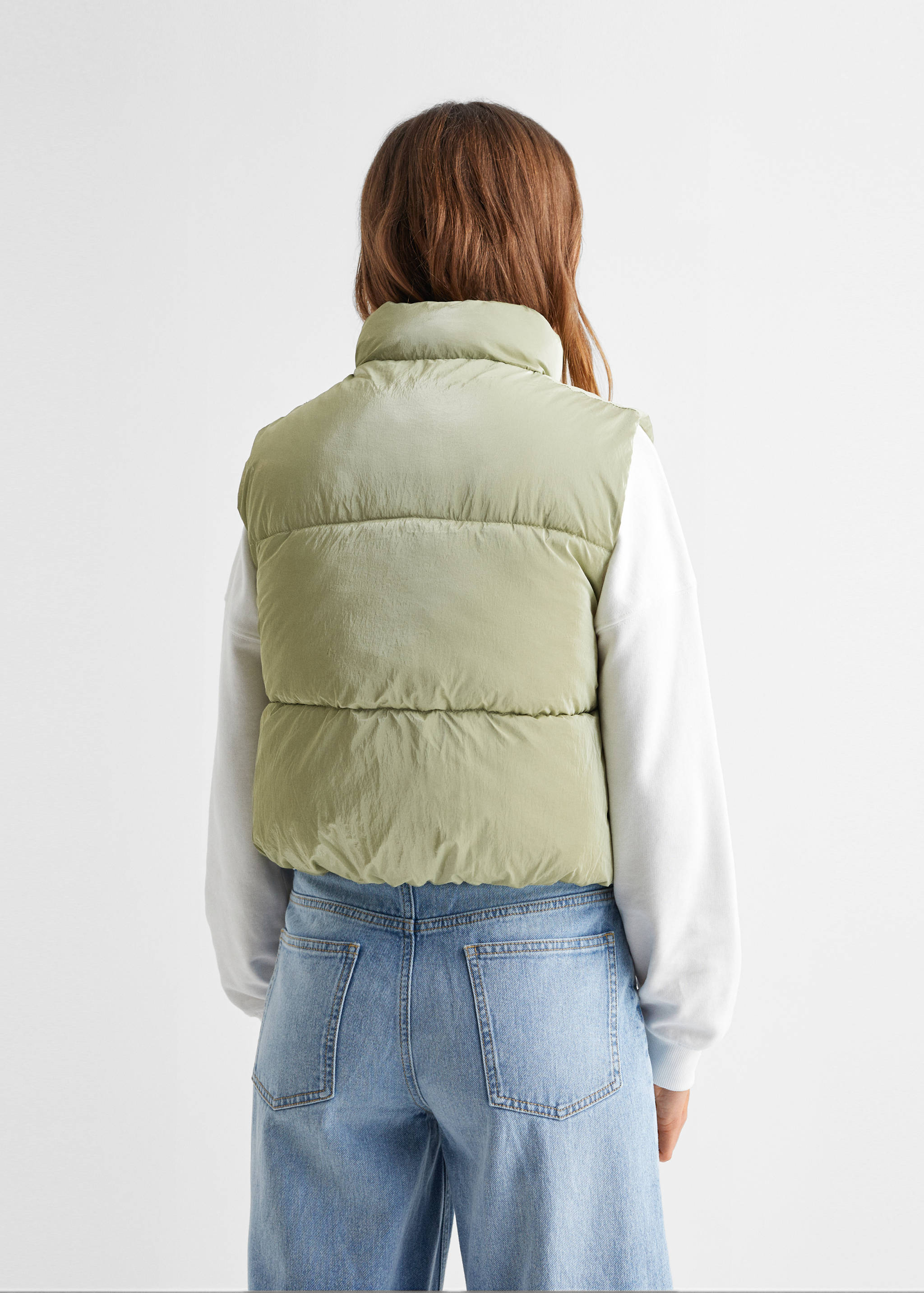 Shiny quilted gilet - Reverse of the article