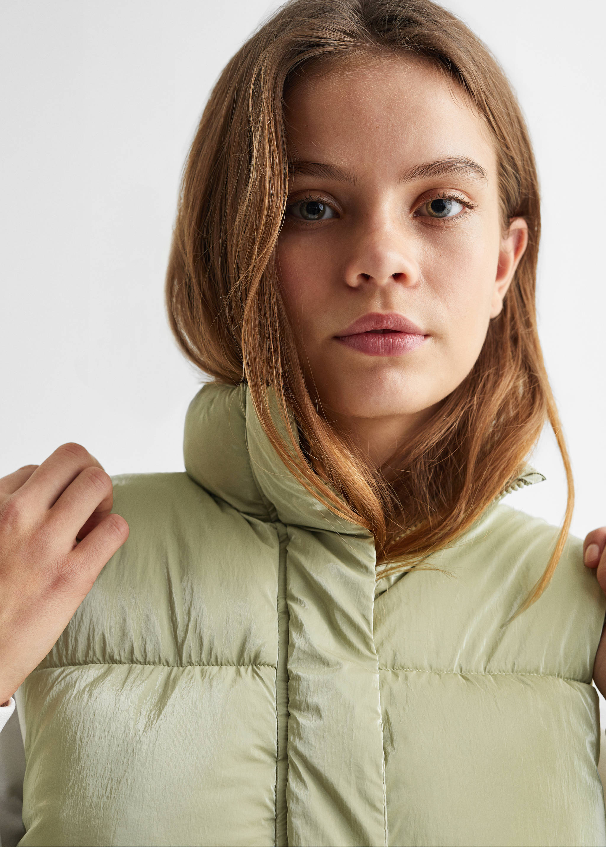 Shiny quilted gilet - Details of the article 1