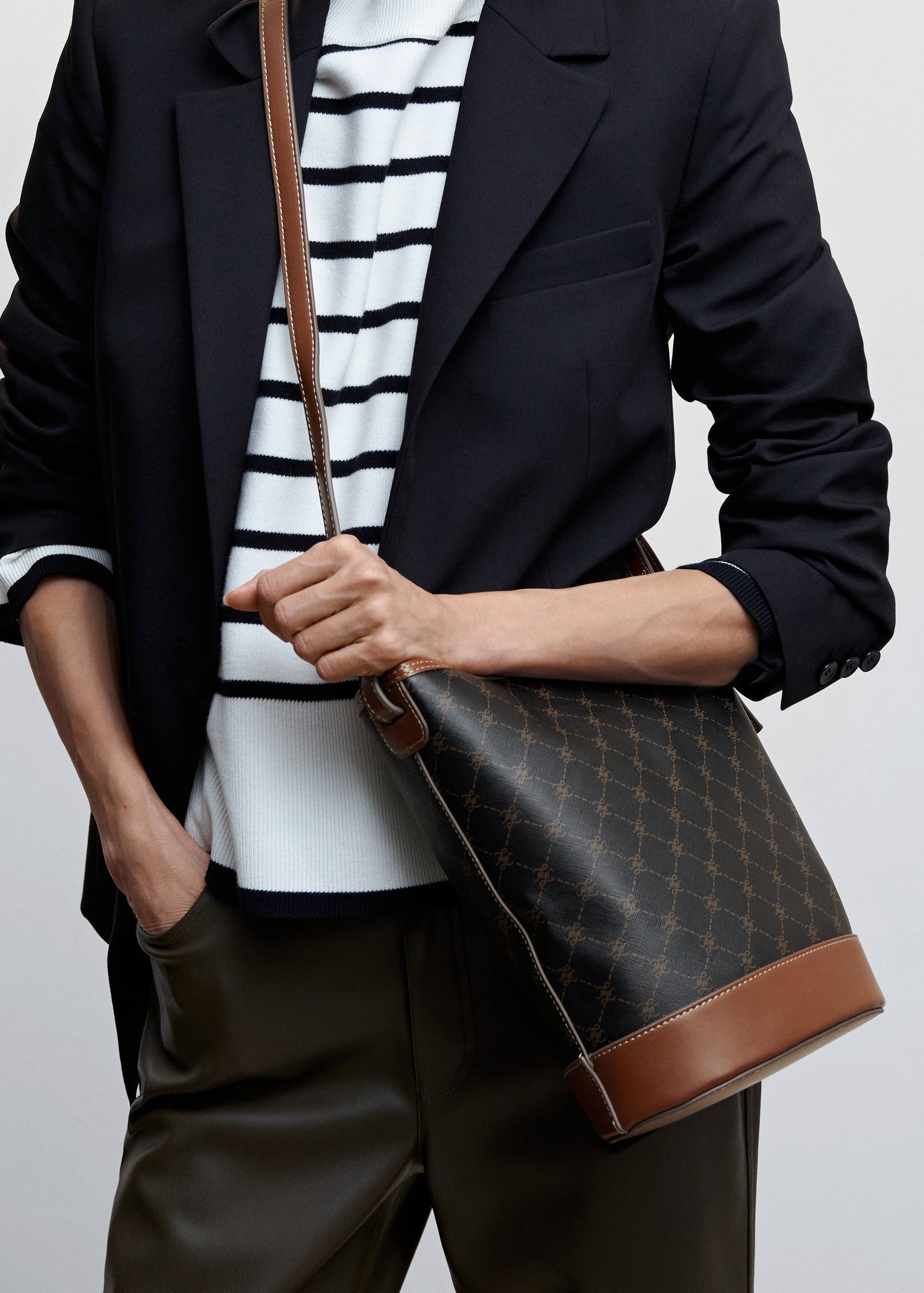 Сумка-ведро с принтованным логотипом - Деталь изделия 9