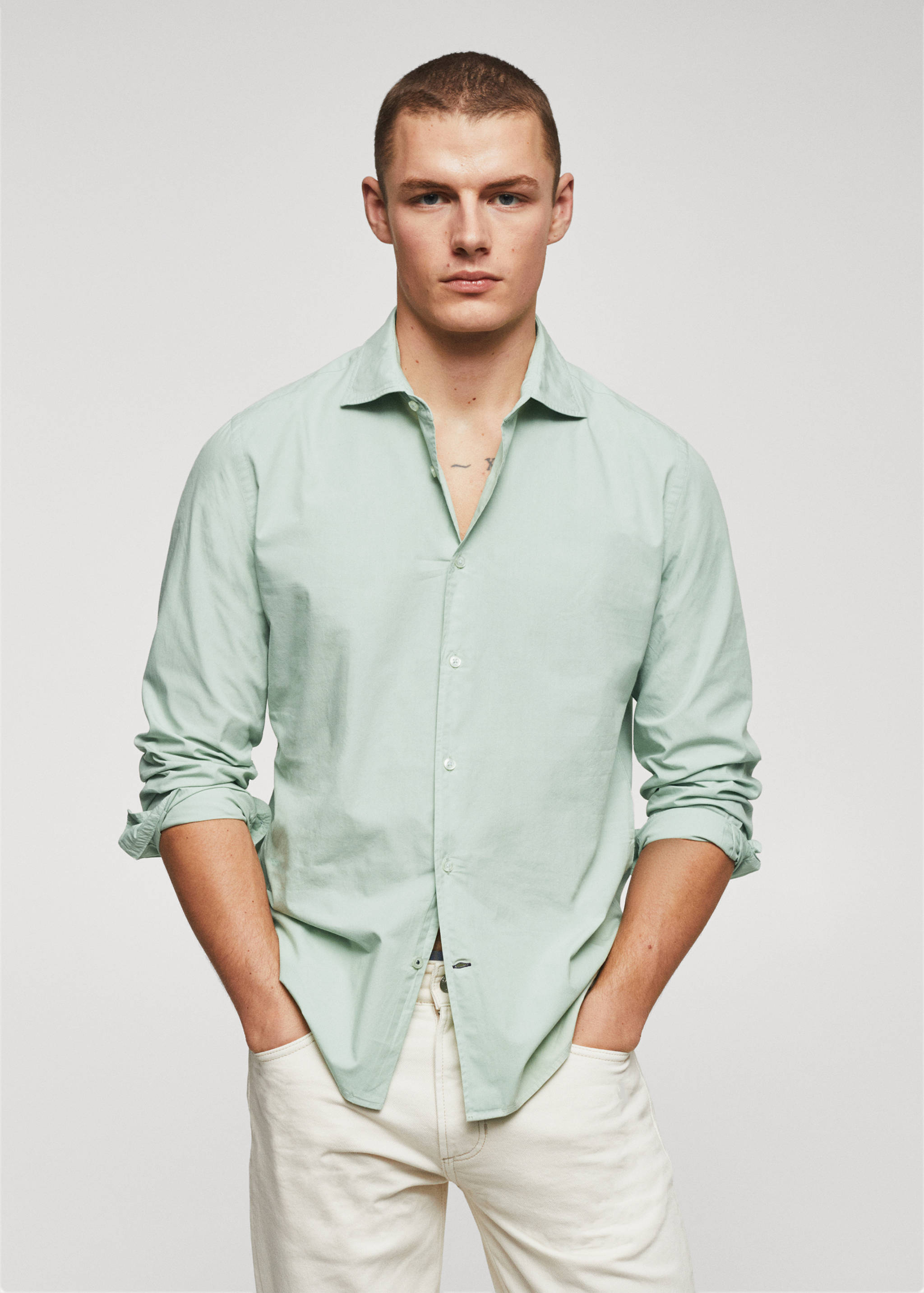 Chemise 100 % coton - Plan moyen