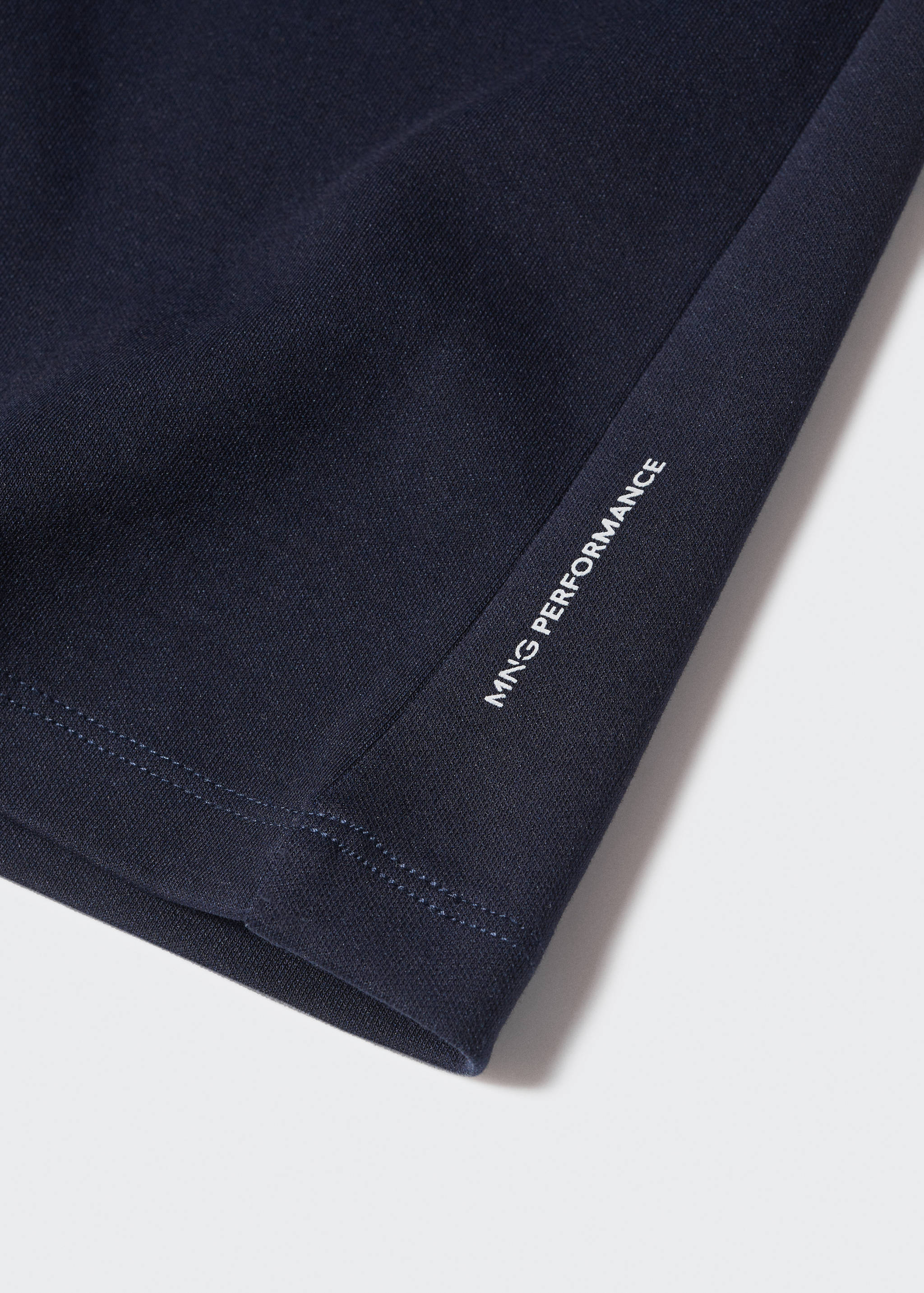 Breathable cotton t-shirt - Details of the article 8