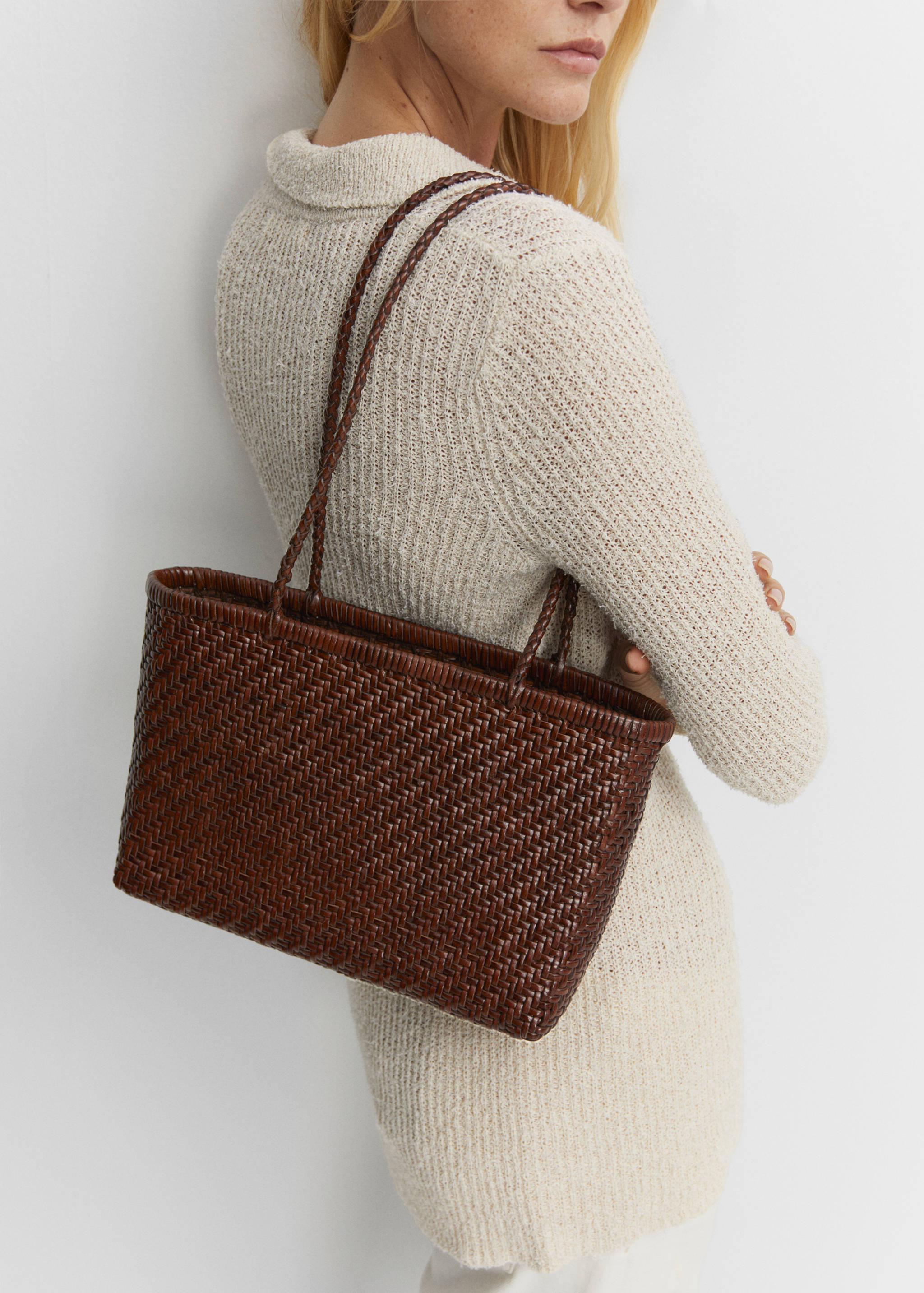 Braided leather bag - Details of the article 9