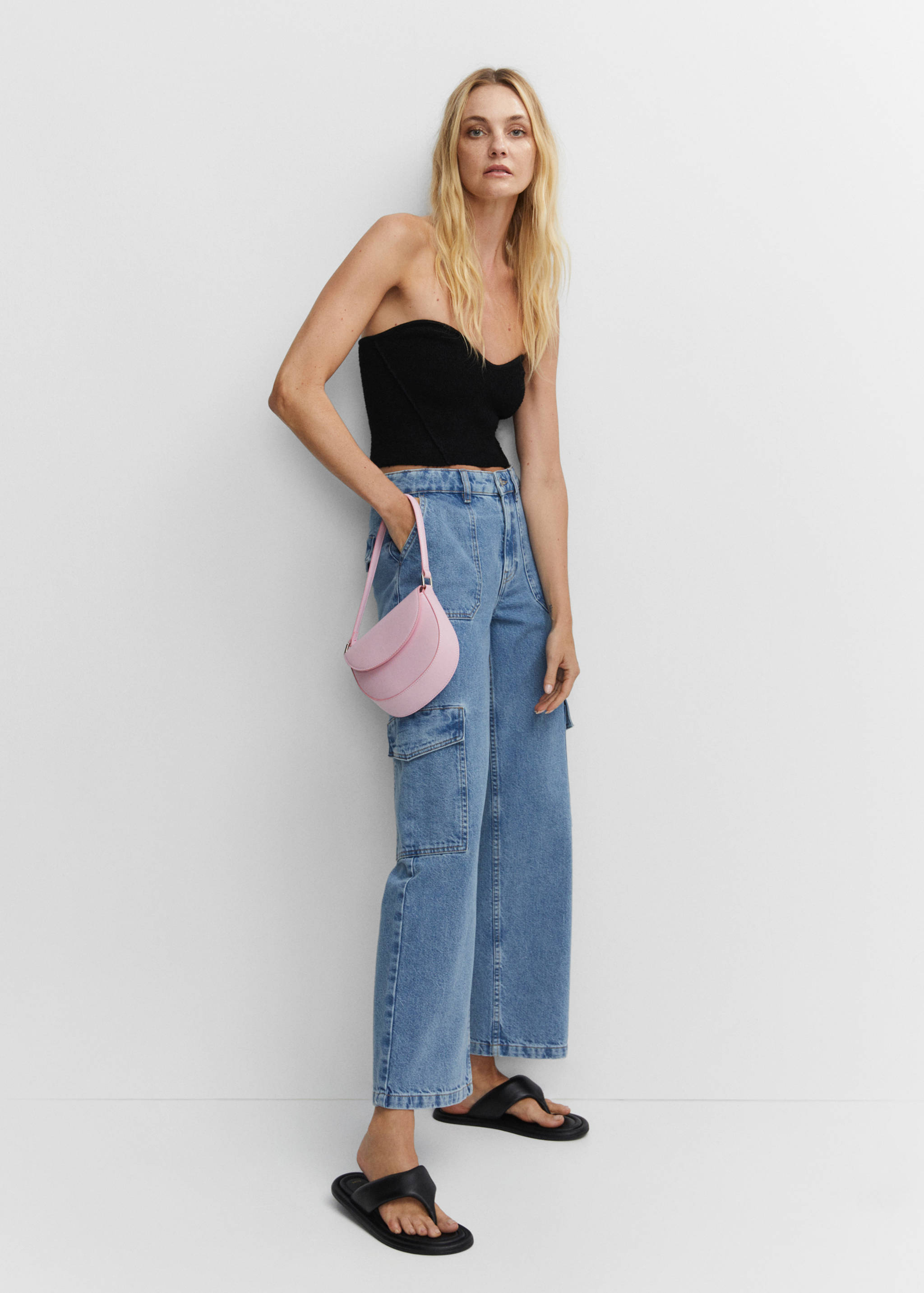 Shoulder bag with strap - General plane