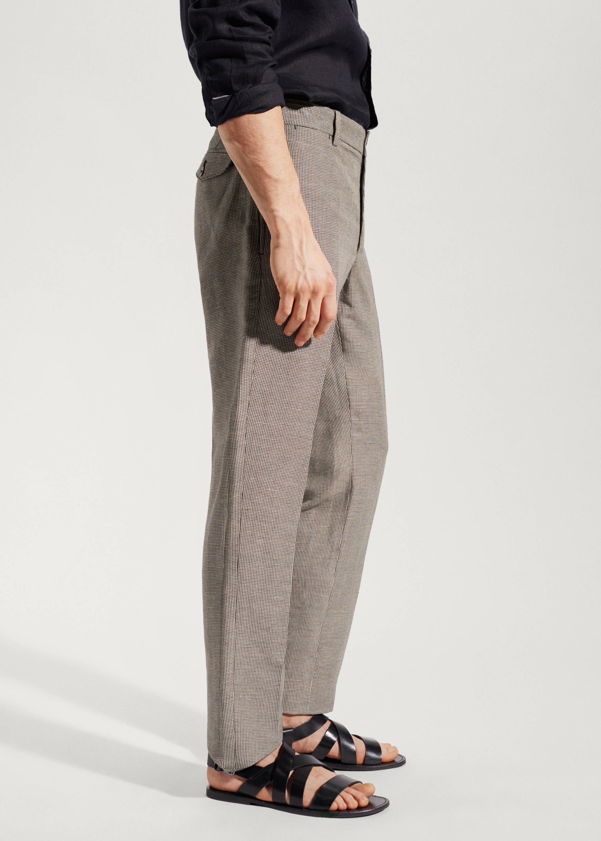 Slim fit linen trousers - Details of the article 4