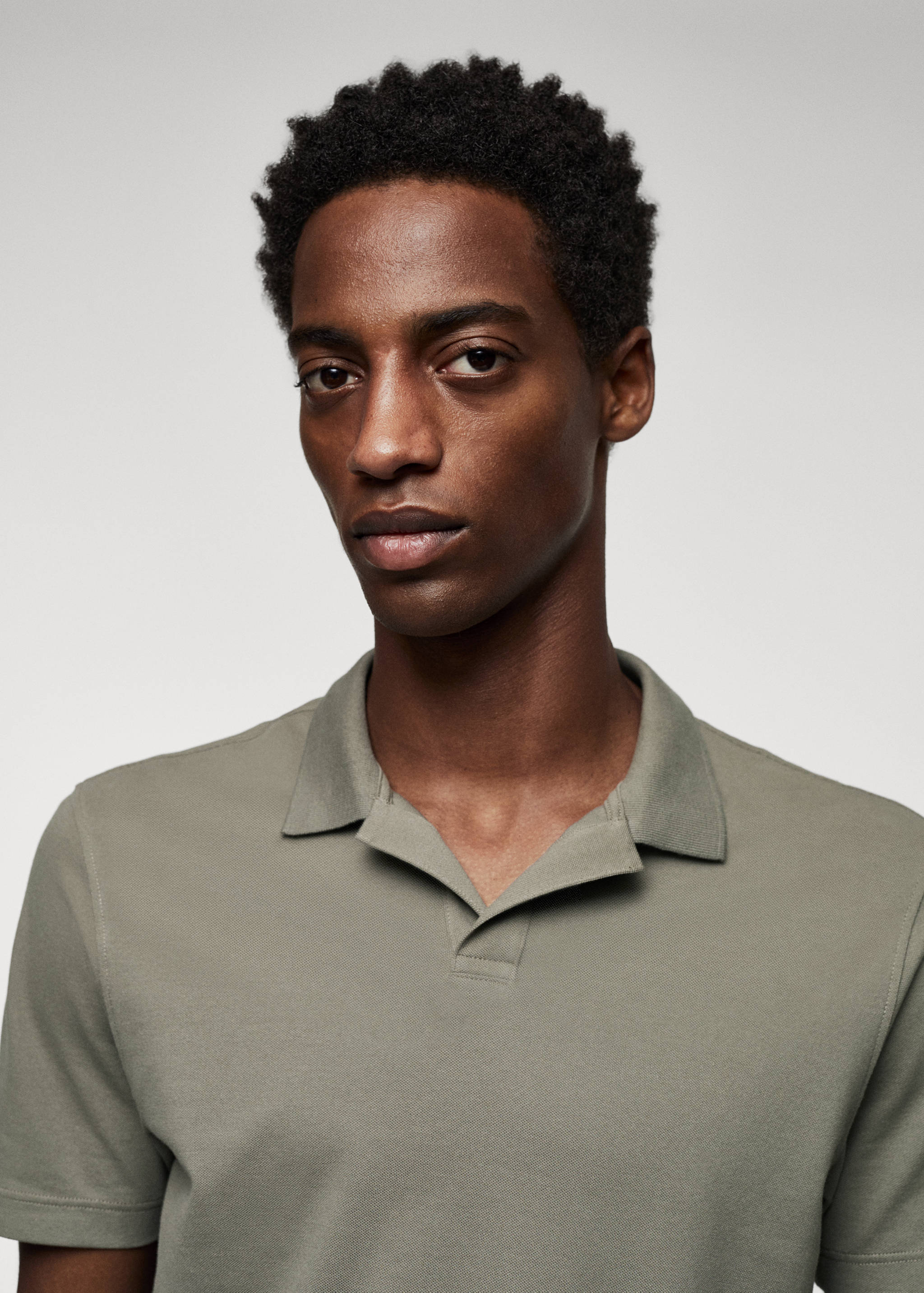 Cotton piqué polo shirt - Details of the article 1