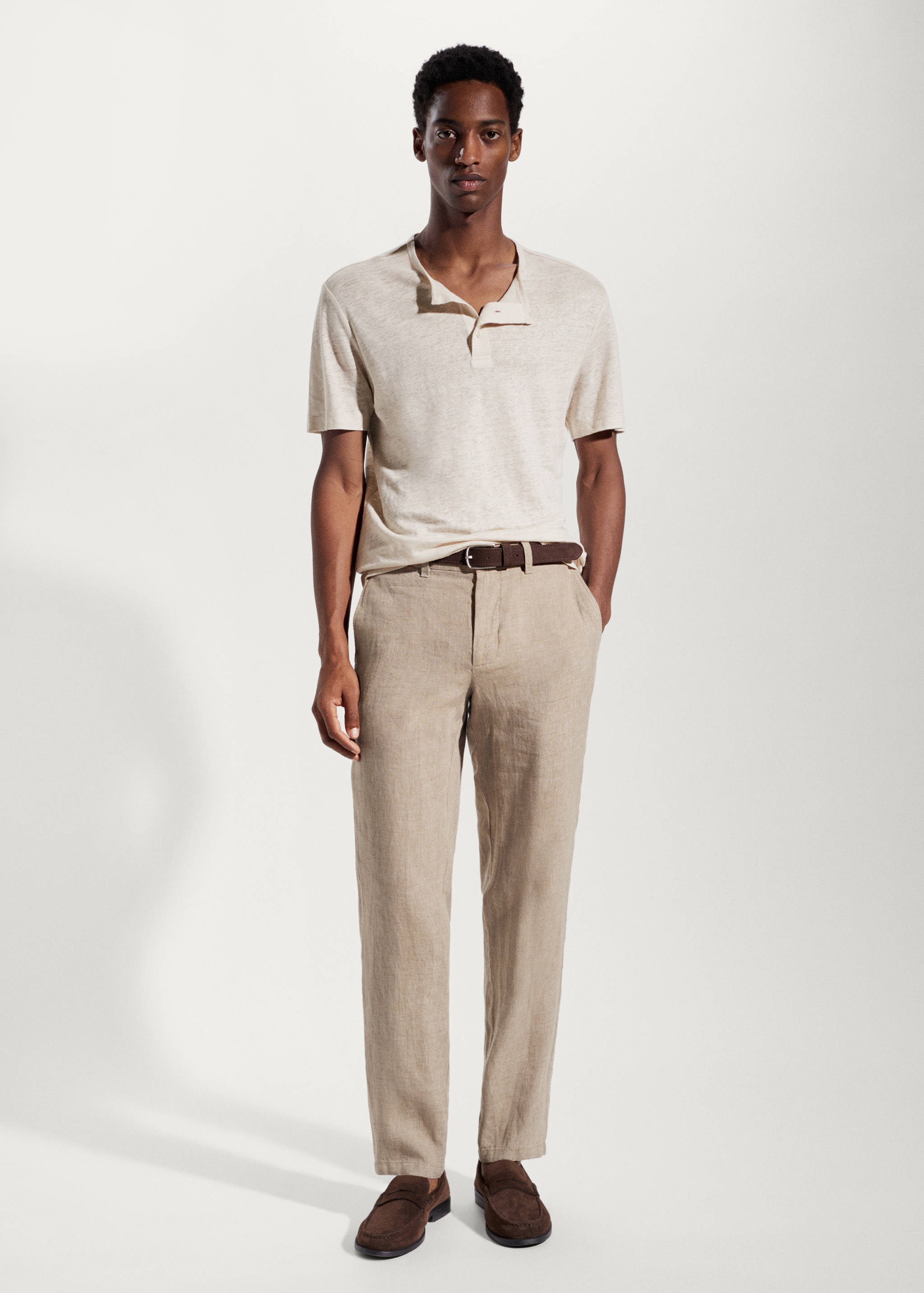 T-shirt 100 % lin col tunisien - Plan général