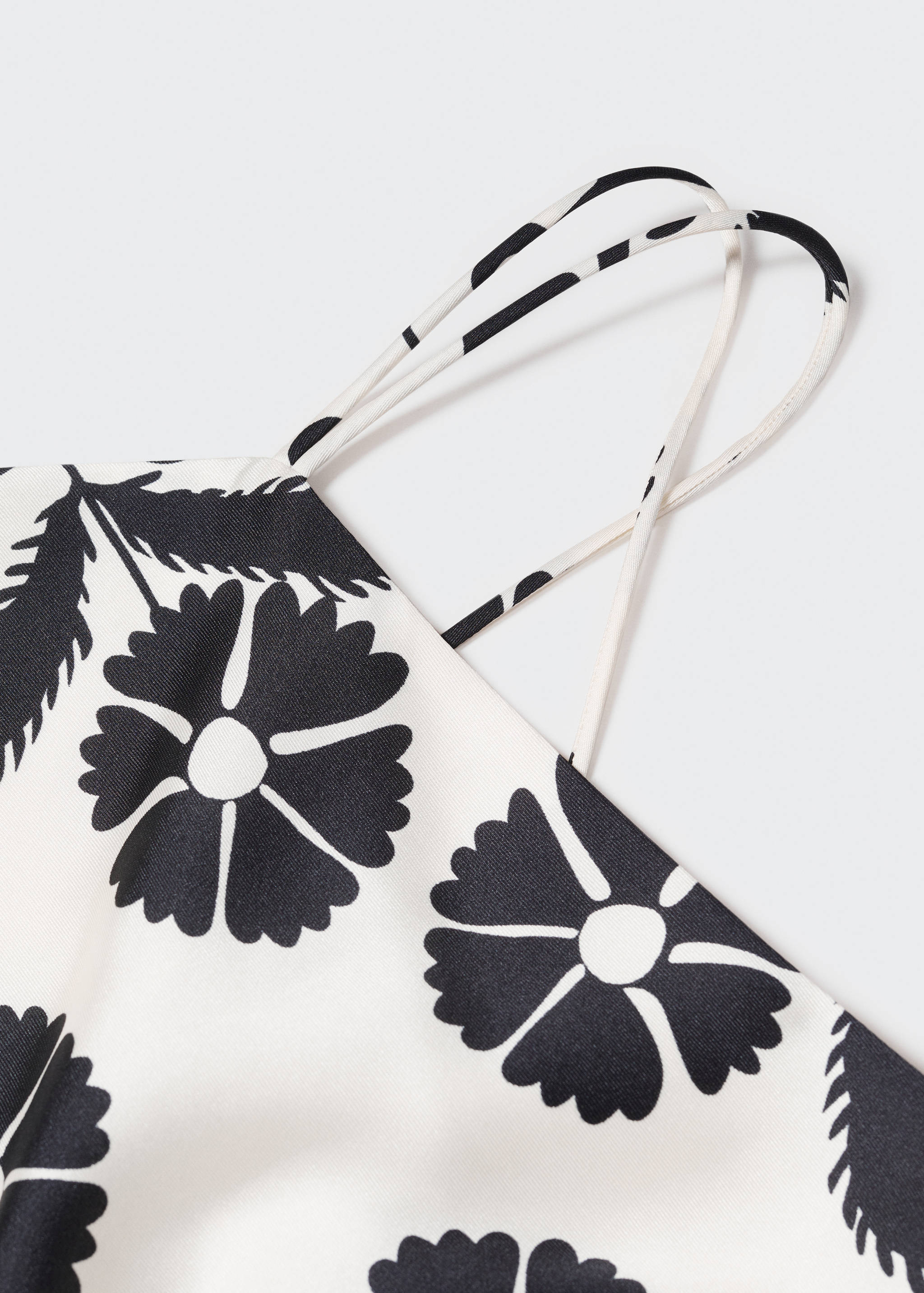 Combinaison dos nu emmanchures américaines - Détail de l'article 8