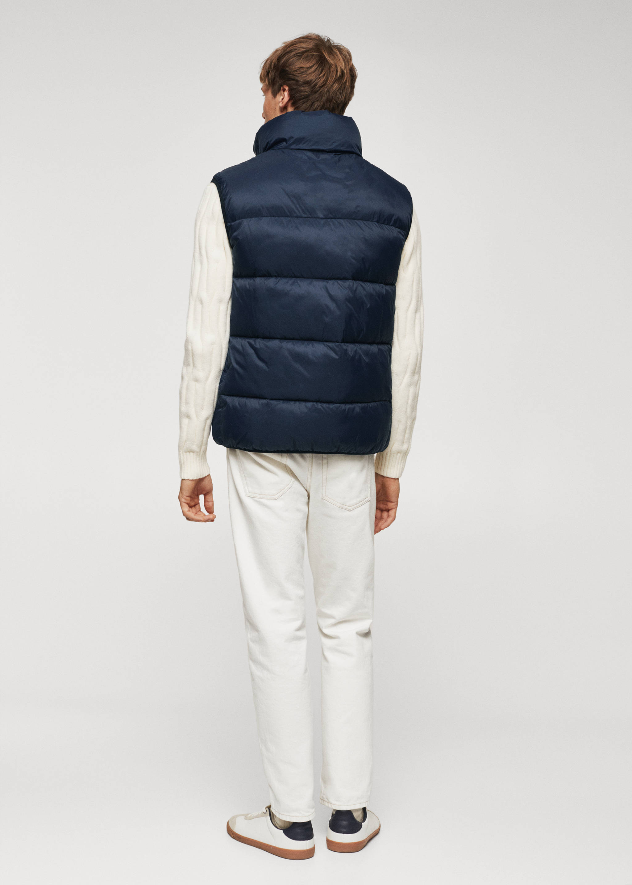 Waterdichte bodywarmer - Achterkant van het artikel