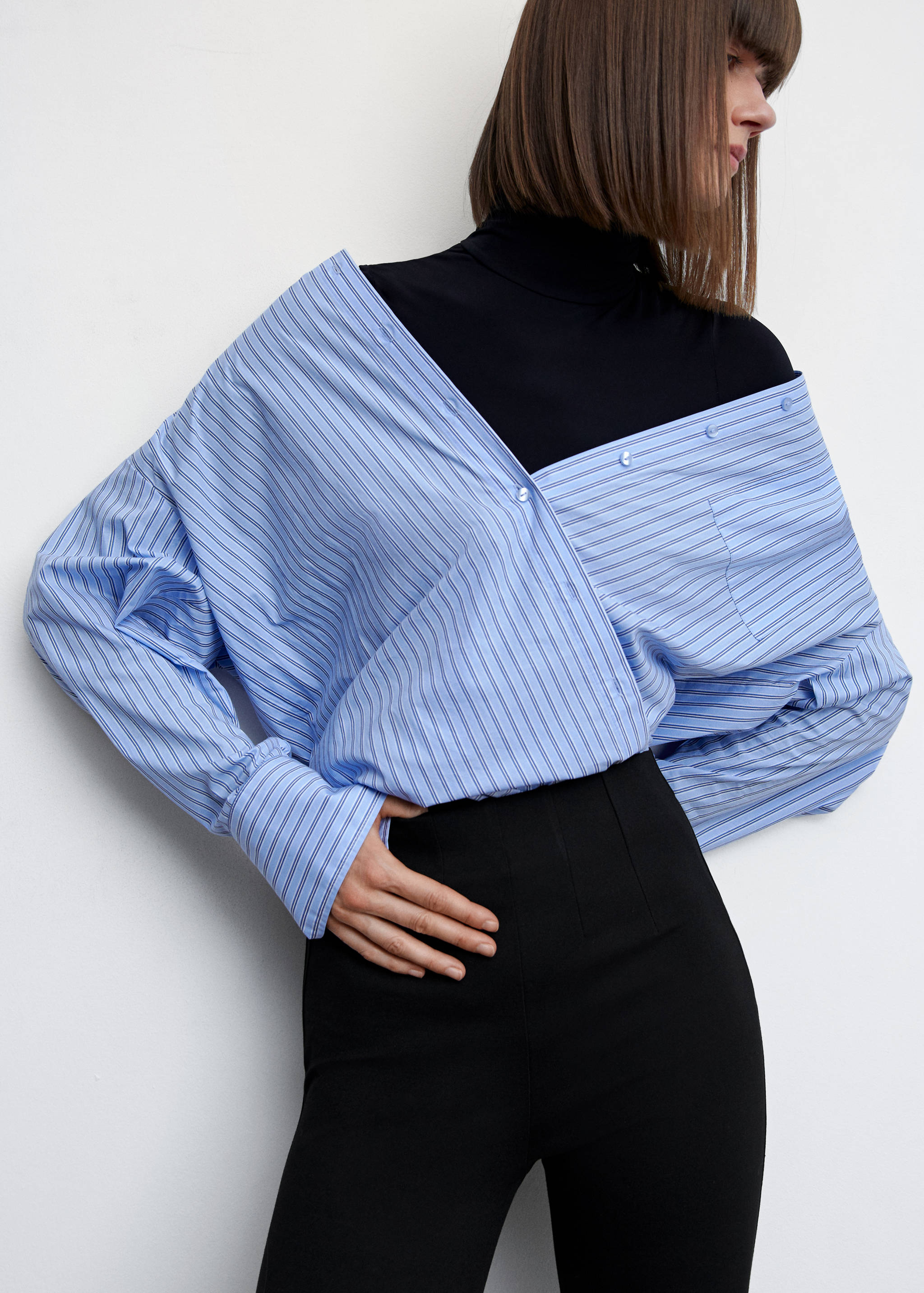 Flared leggings - Details of the article 1