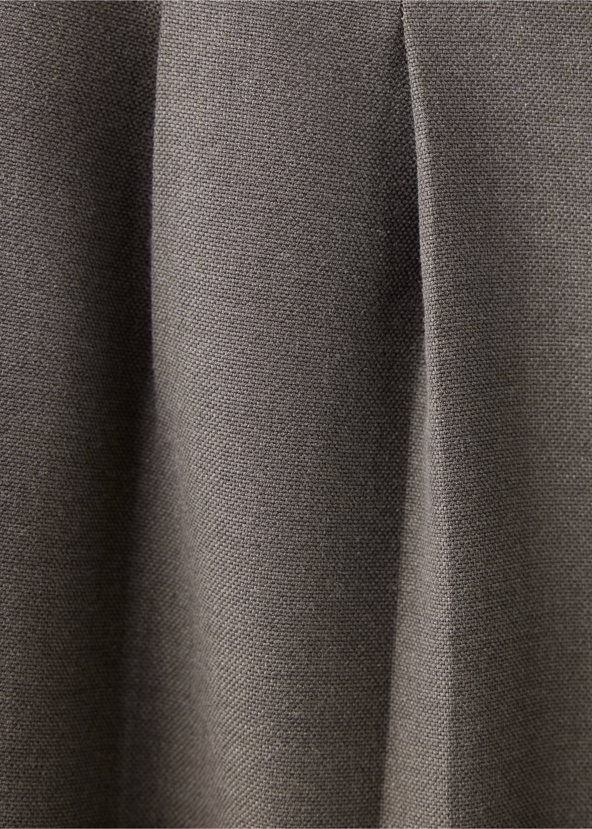 Grey trousers fabric and pleat detail., Medium Brown. Ref: 47031324-00.