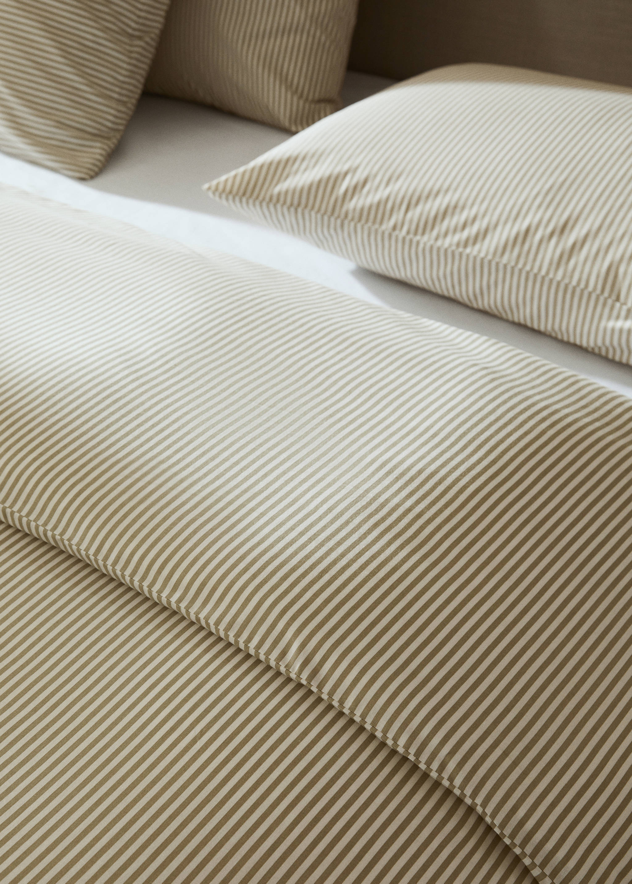 Gestreifter Bettbezug für 135 cm Bett - Detail des Artikels 8