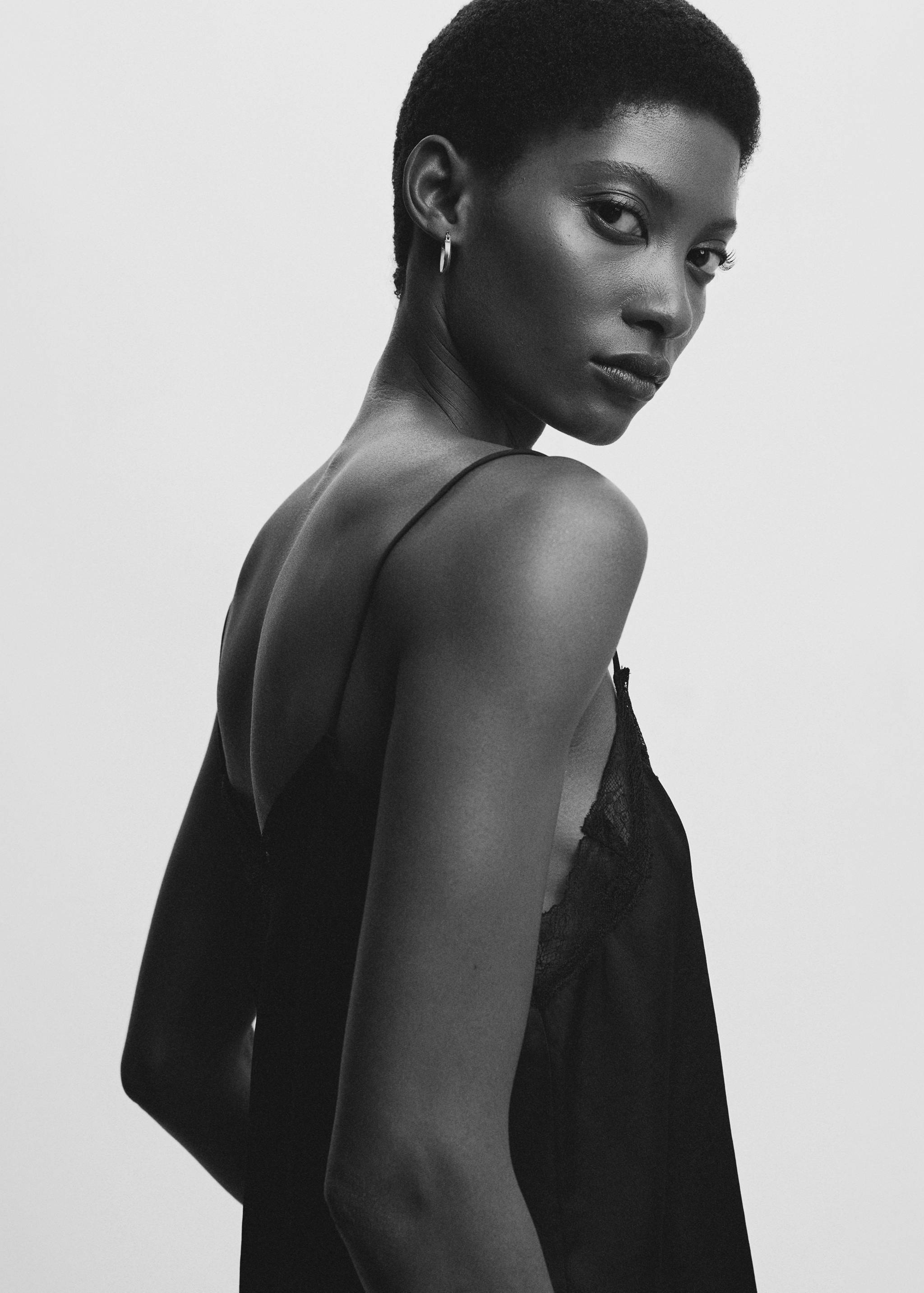 ثوب علوي طراز ثوب داخلي تطريز - تفاصيل المنتج 2