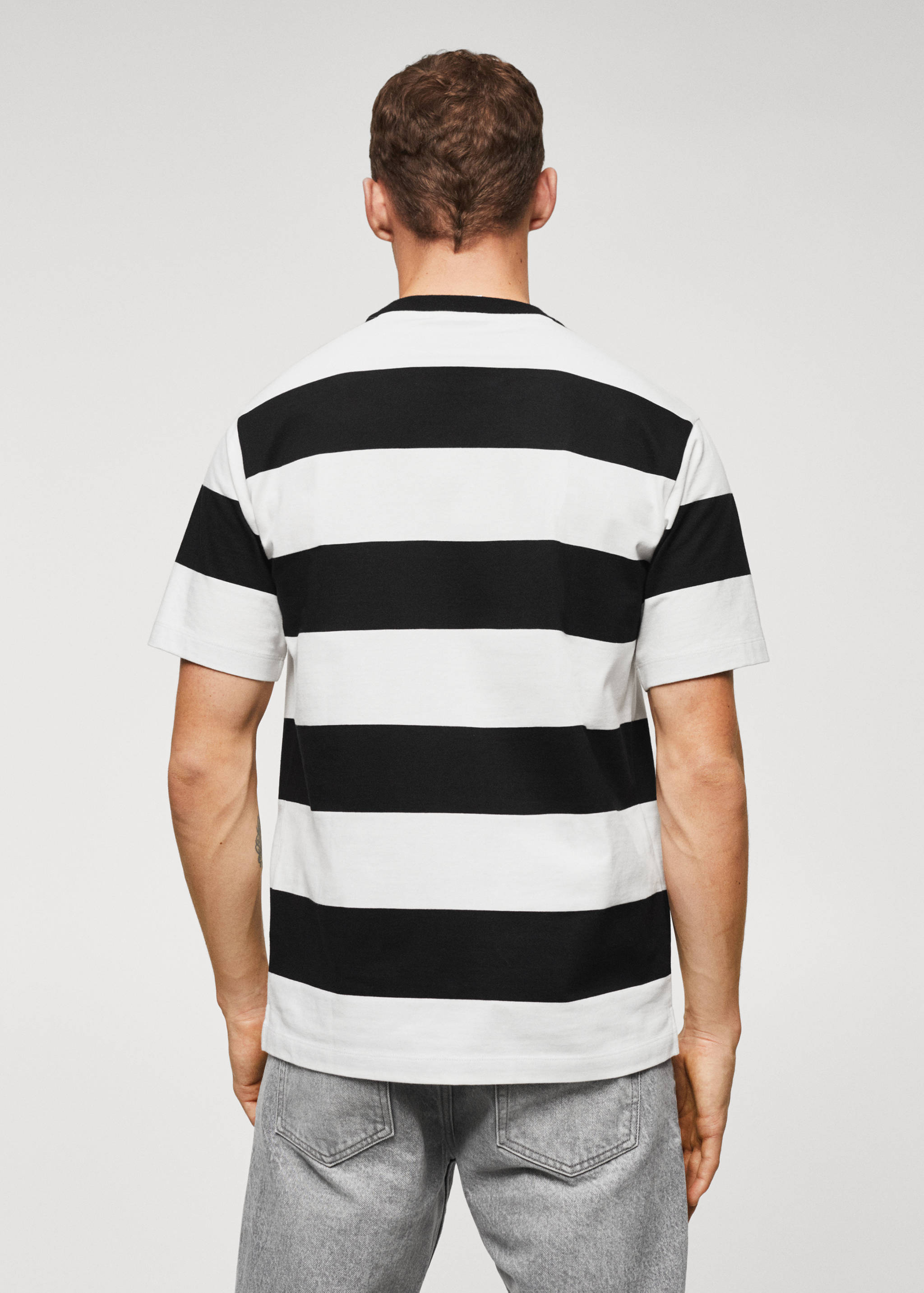 Striped cotton T-shirt - Reverse of the article