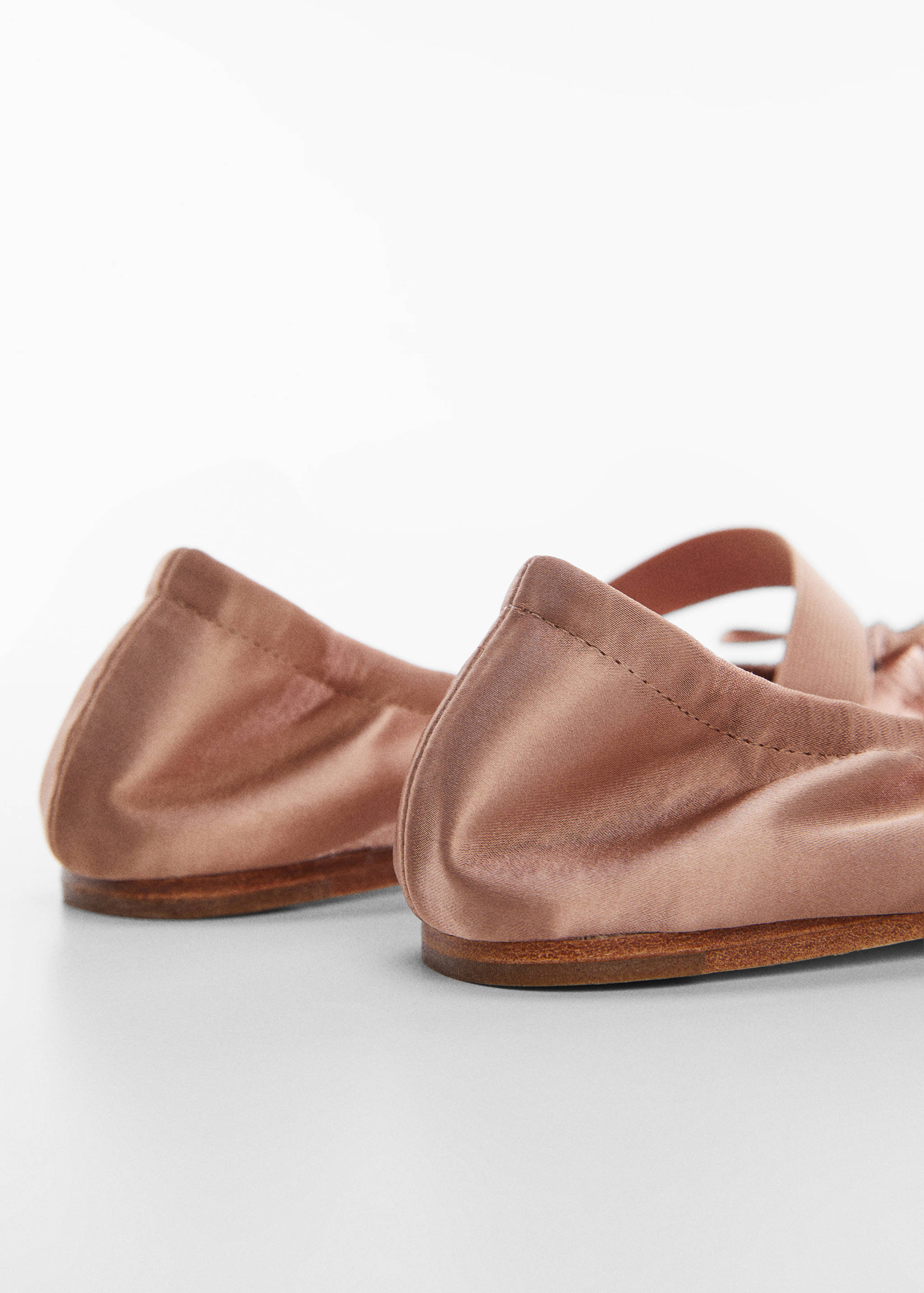 Elastic satin ballet flats - Details of the article 1