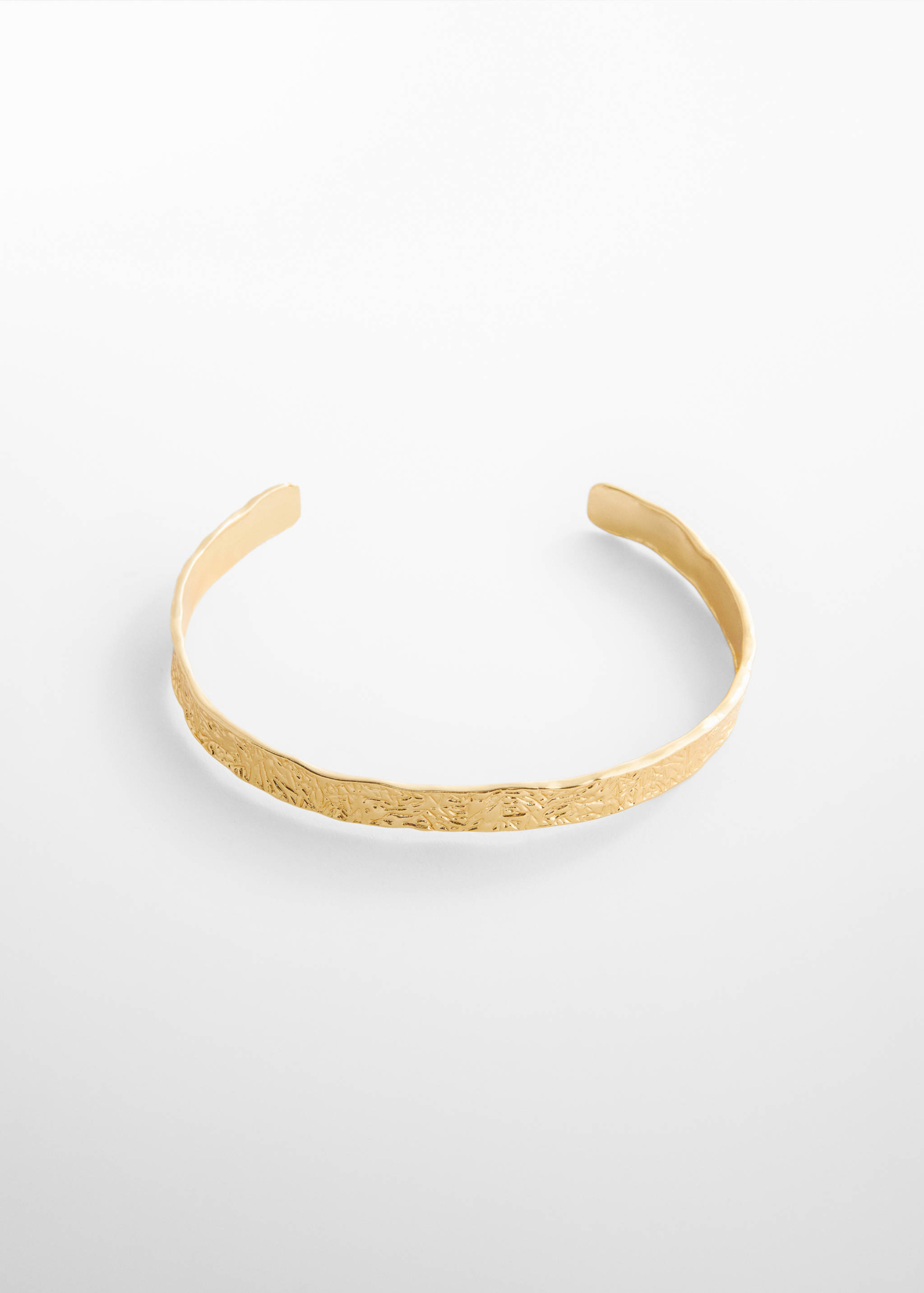 Collier ras-de-cou rigide - Article sans modèle