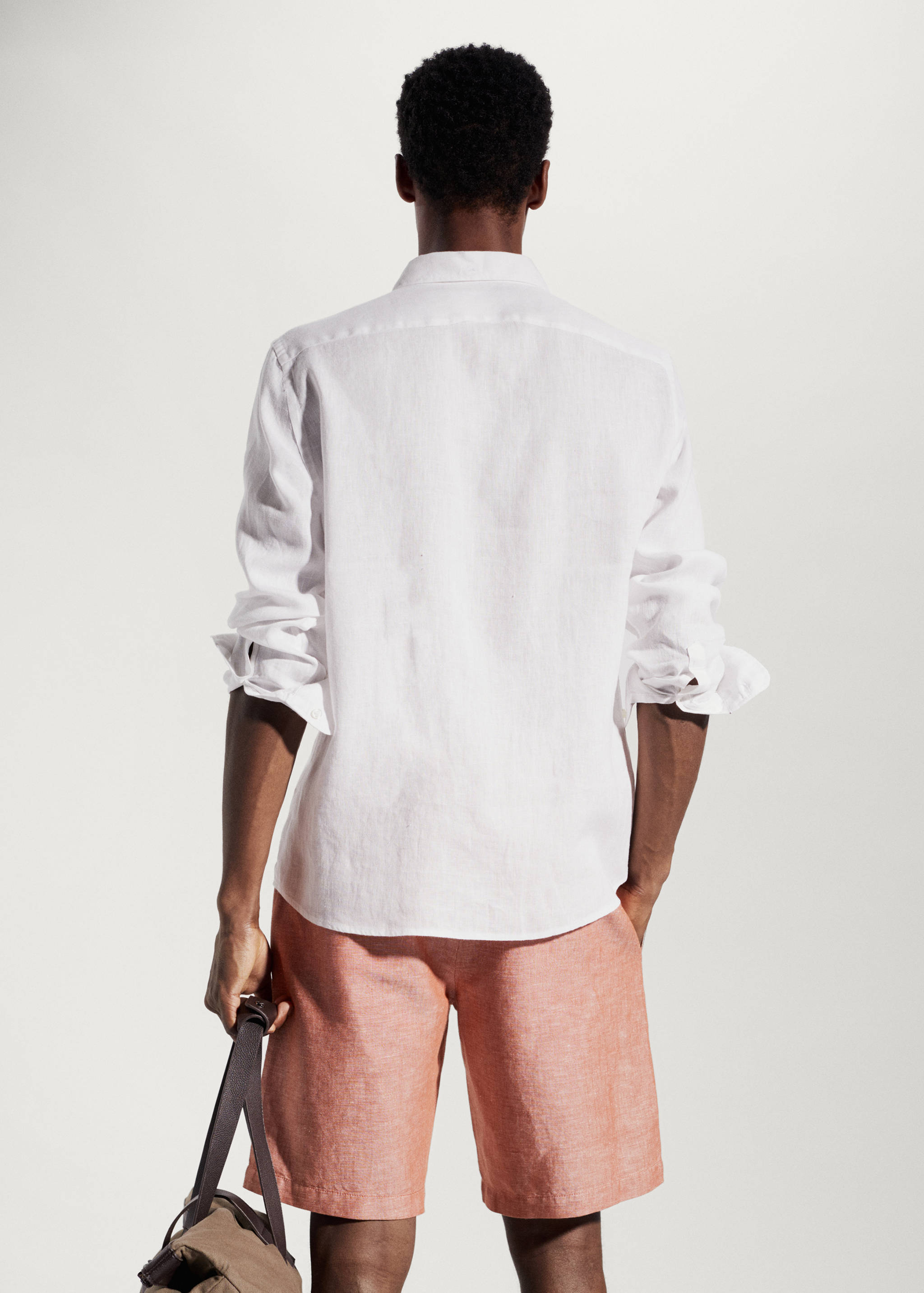Camisa slim fit 100% lino - Reverso del artículo