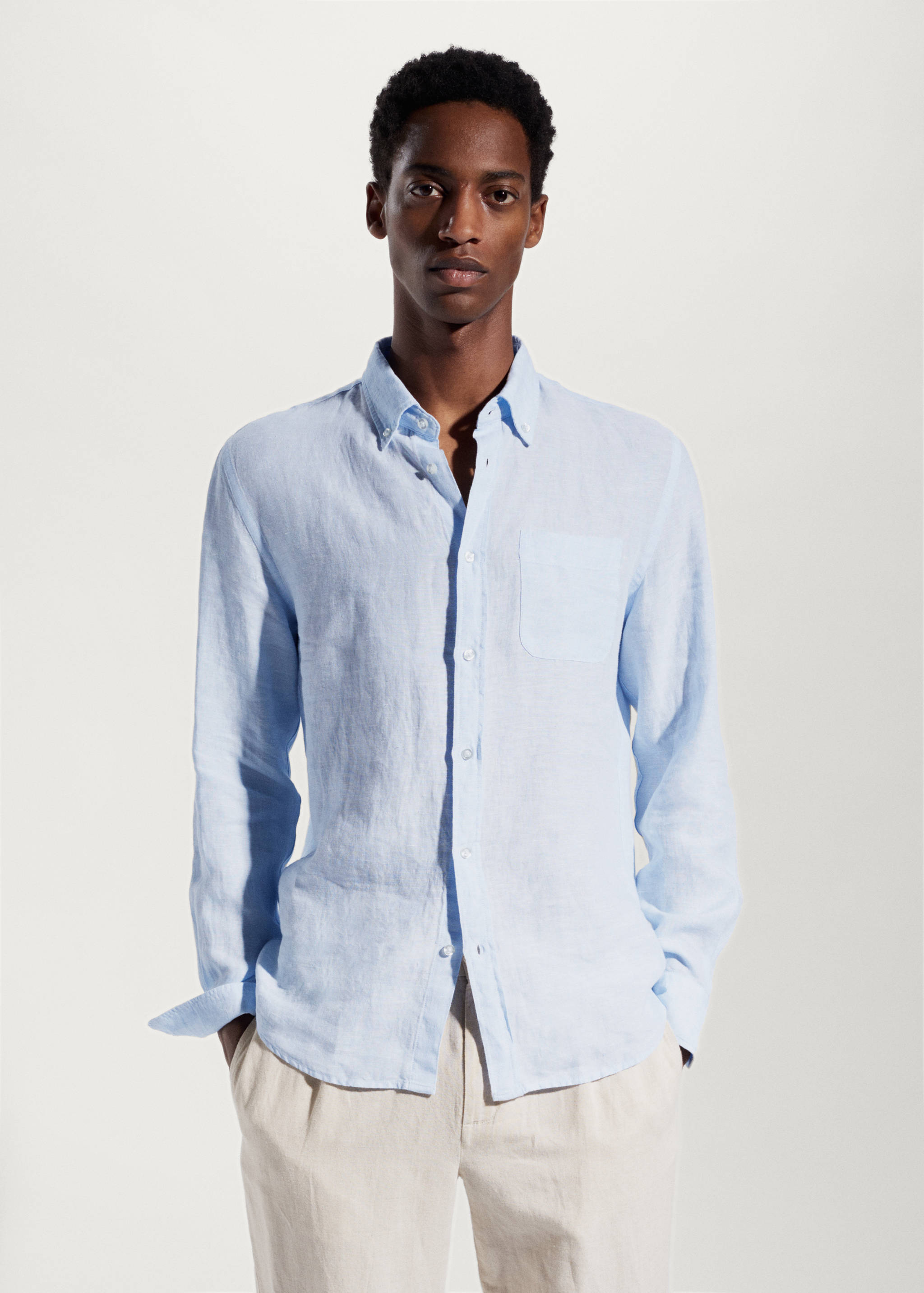 Camisa slim fit 100% lino - Plano medio