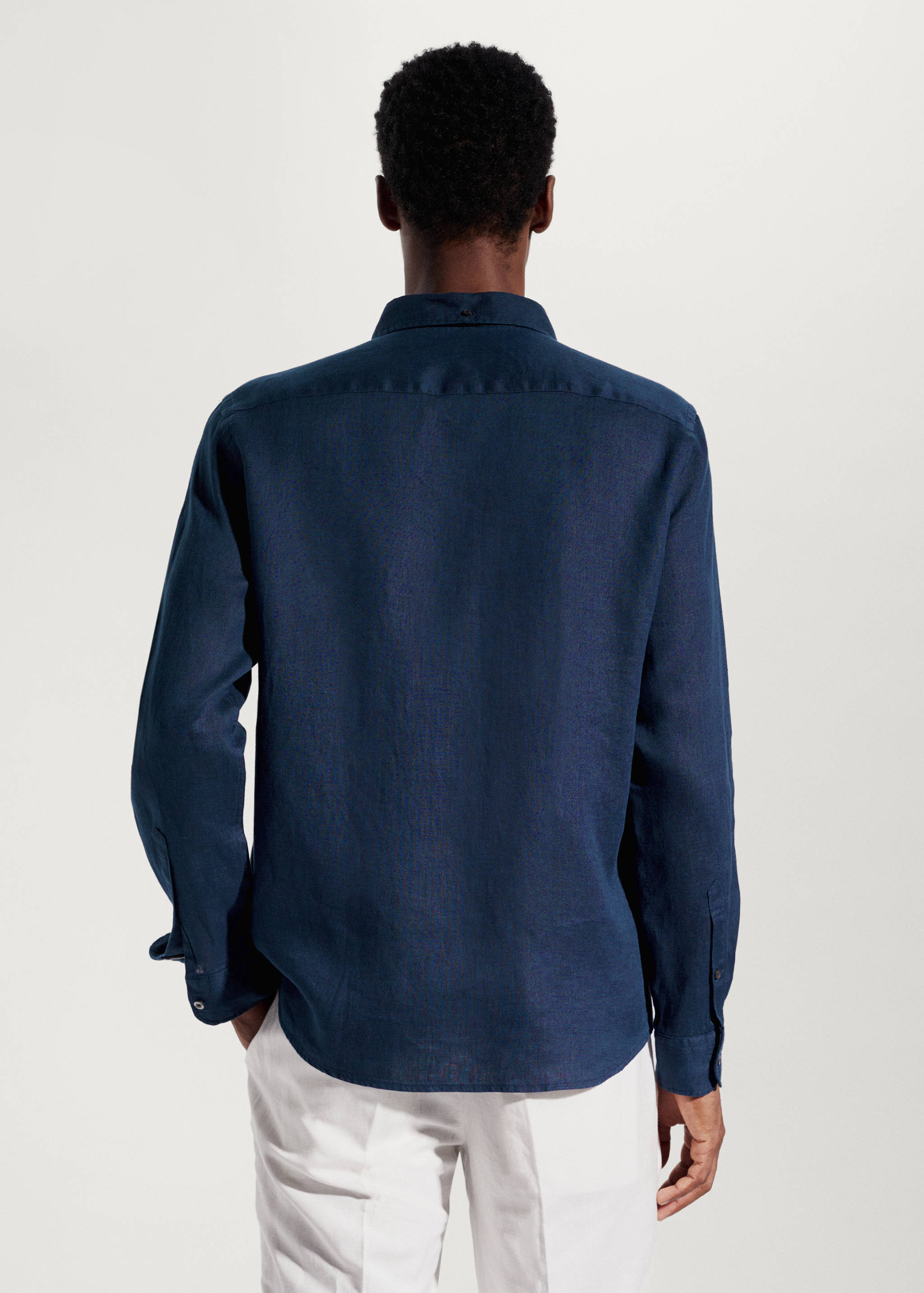 Camisa slim fit 100% lino - Reverso del artículo
