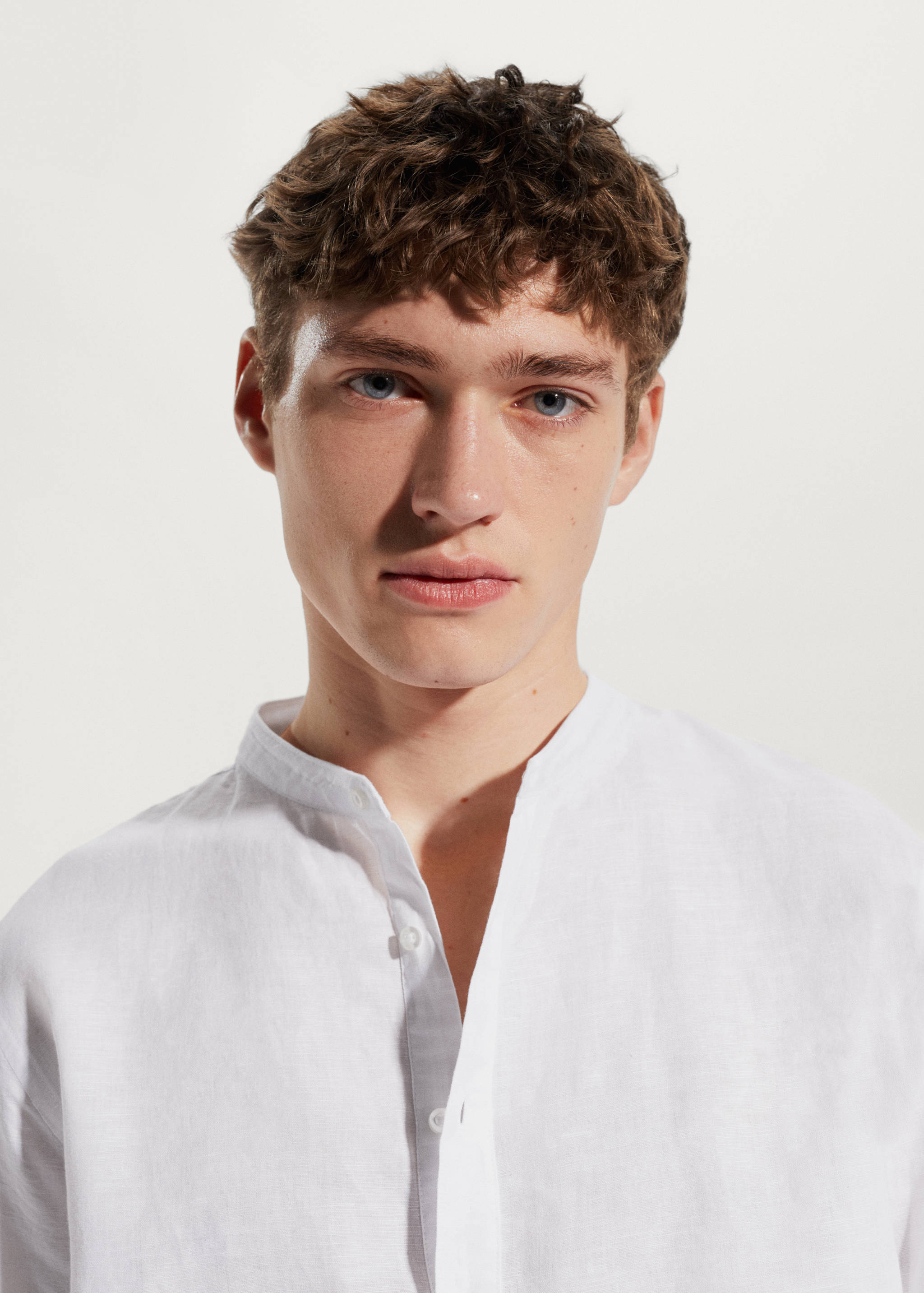 قميص كتان بياقة ماو منتظم - تفاصيل المنتج 1