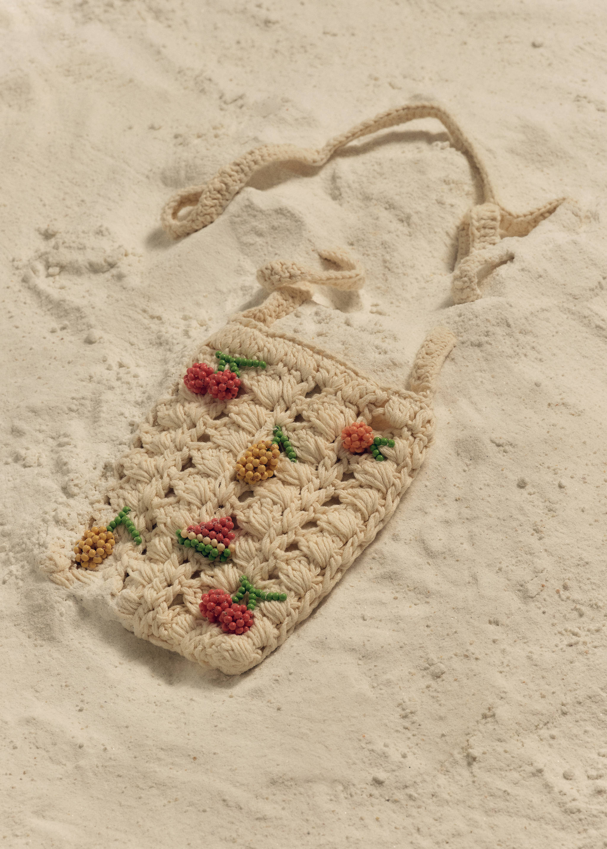 Ажурная вязаная мини-сумочка - Общий план