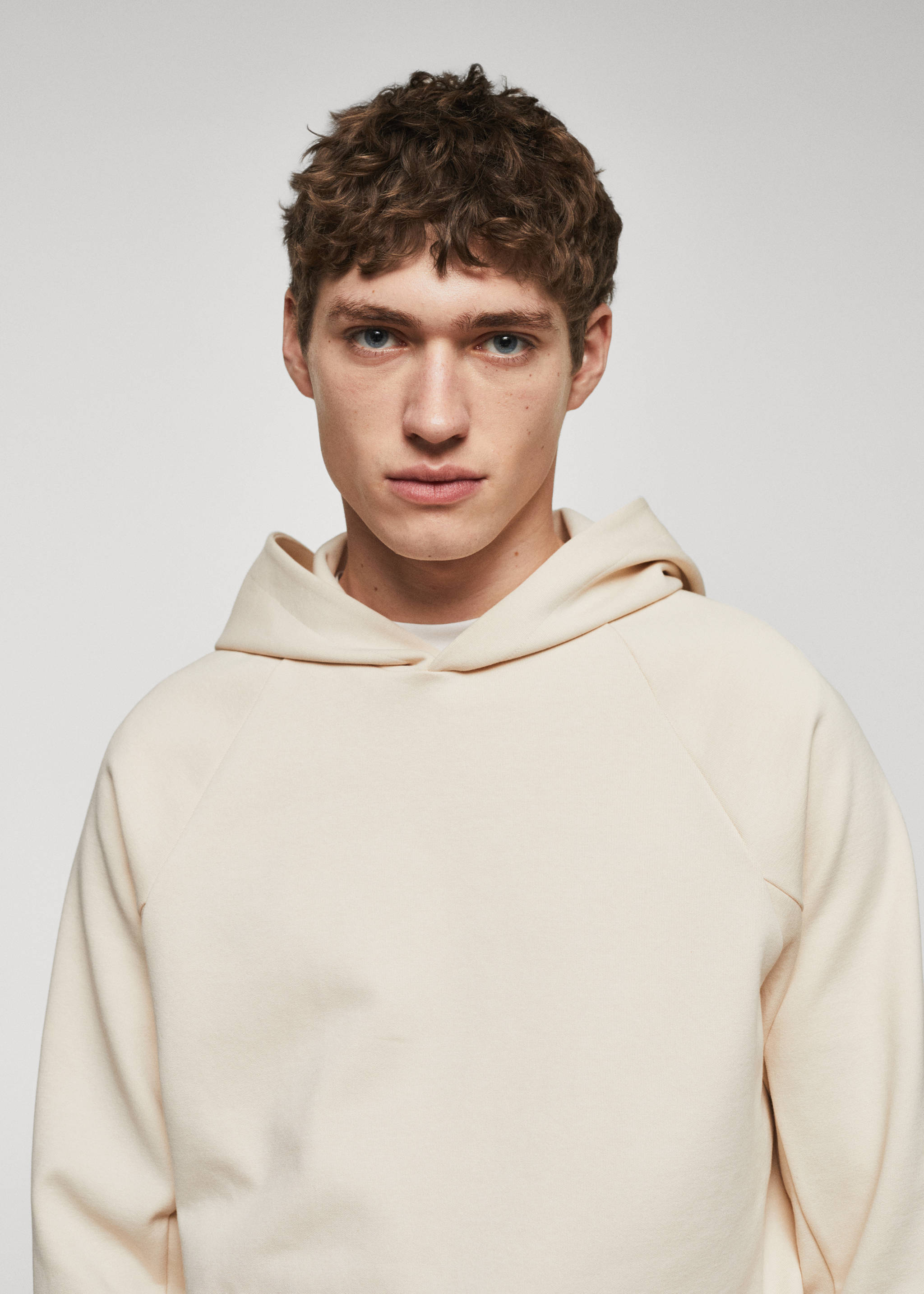 Kangaroo pocket hoodie - Details of the article 1