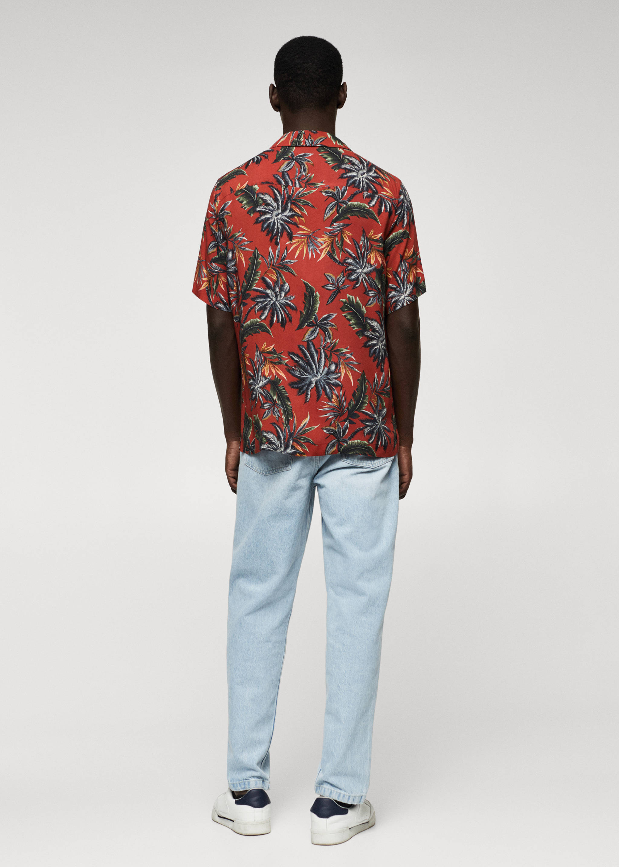 Hawaiian flowy shirt - Reverse of the article