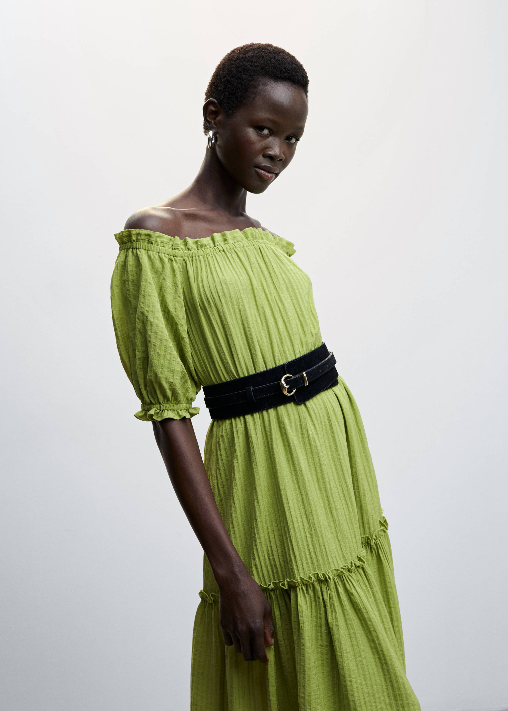 Robe texturée manches bouffantes - Plan moyen