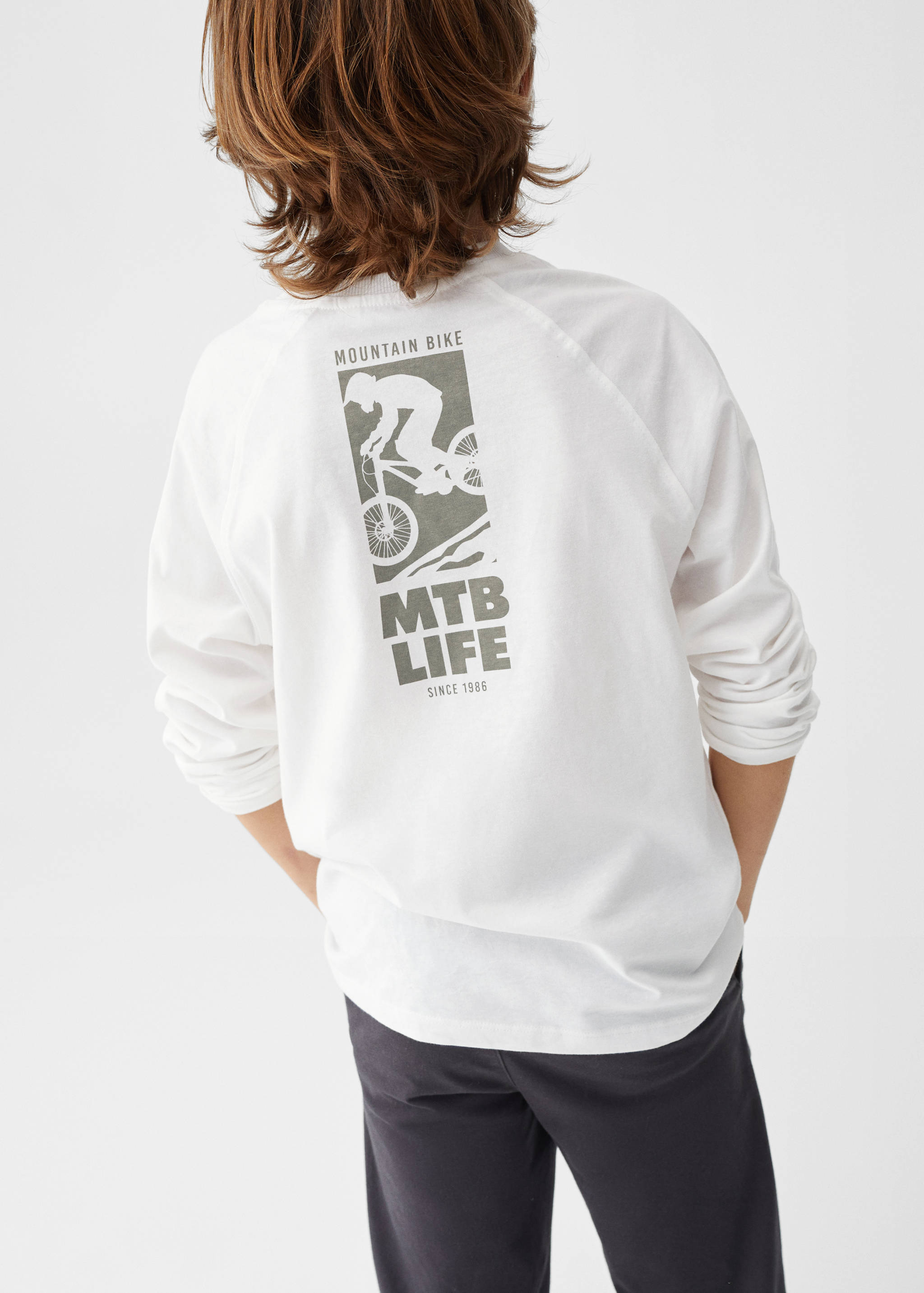 تي شيرت قطني بأكمام طويلة - تفاصيل المنتج 6