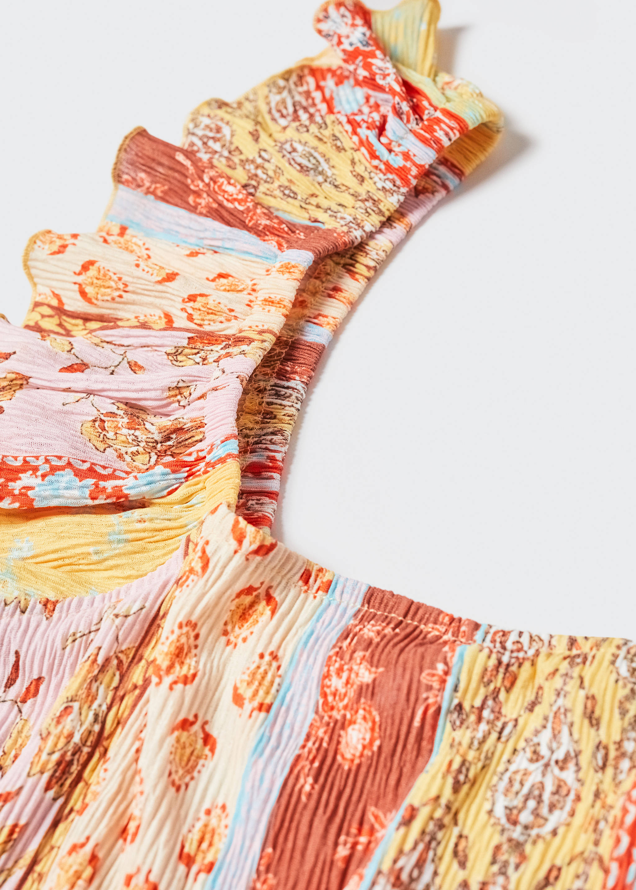 Patterned texture top - Details of the article 8