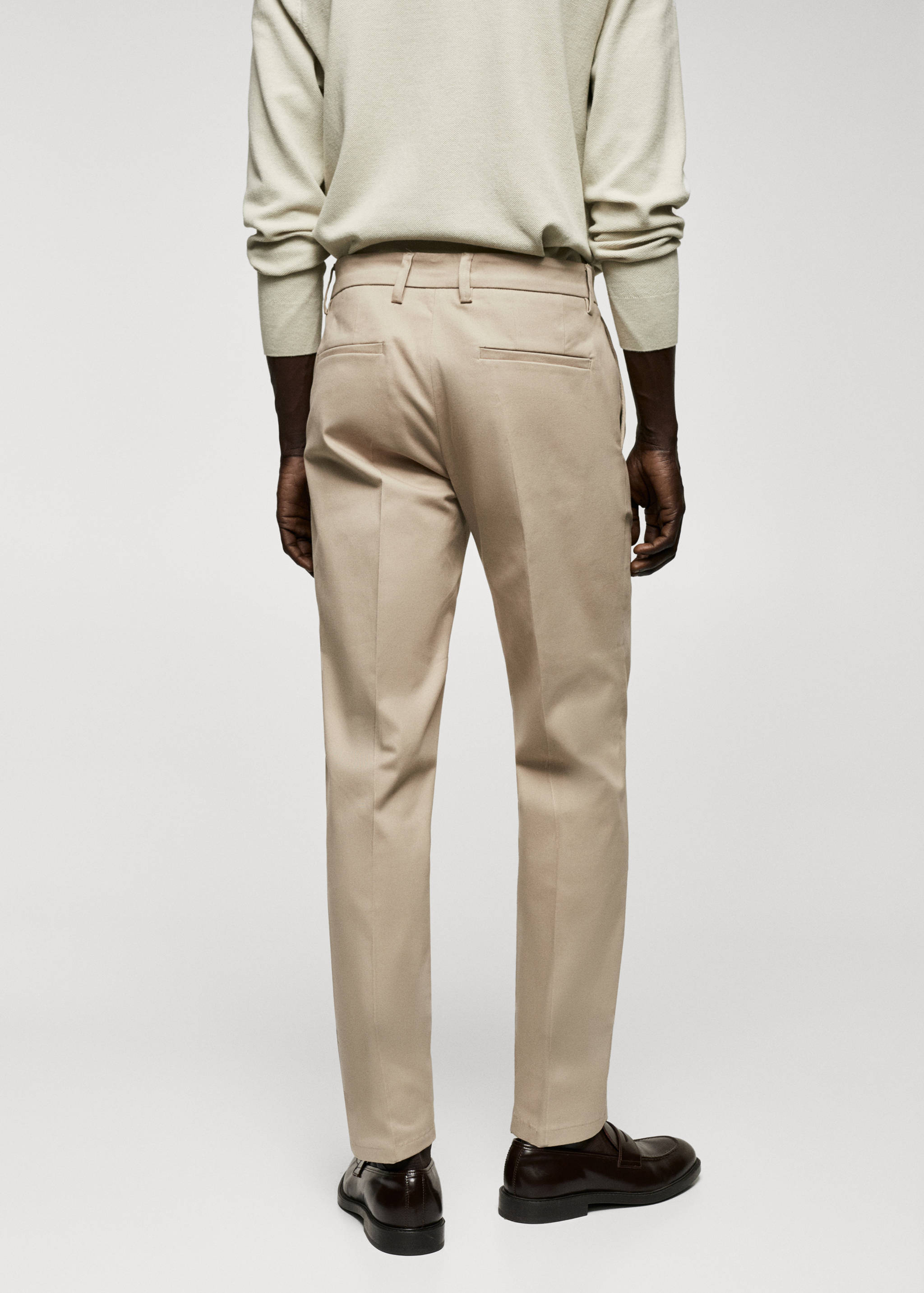 Pantalón chino slim fit - Reverso del artículo