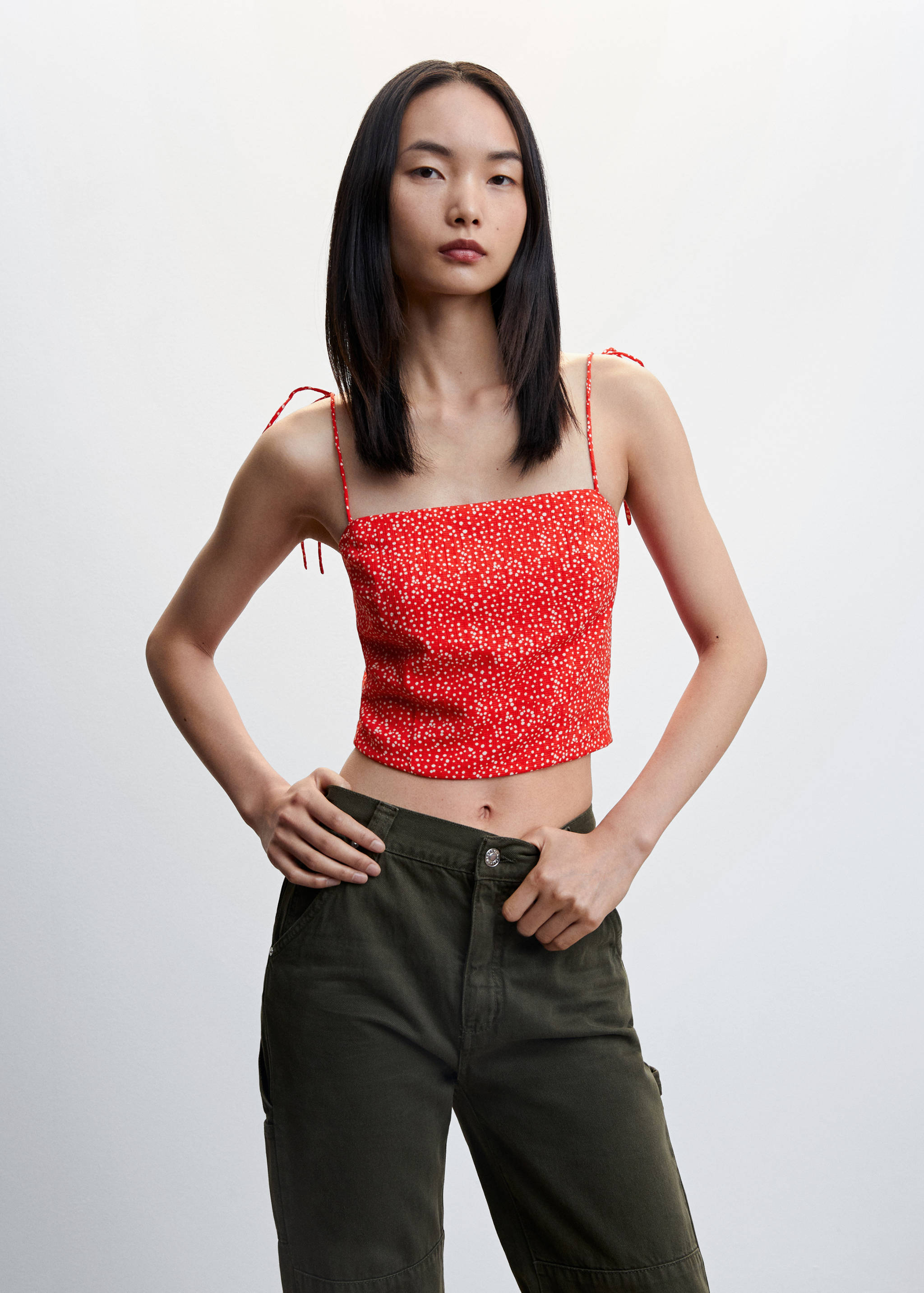 Top bretelles à nœud - Plan moyen