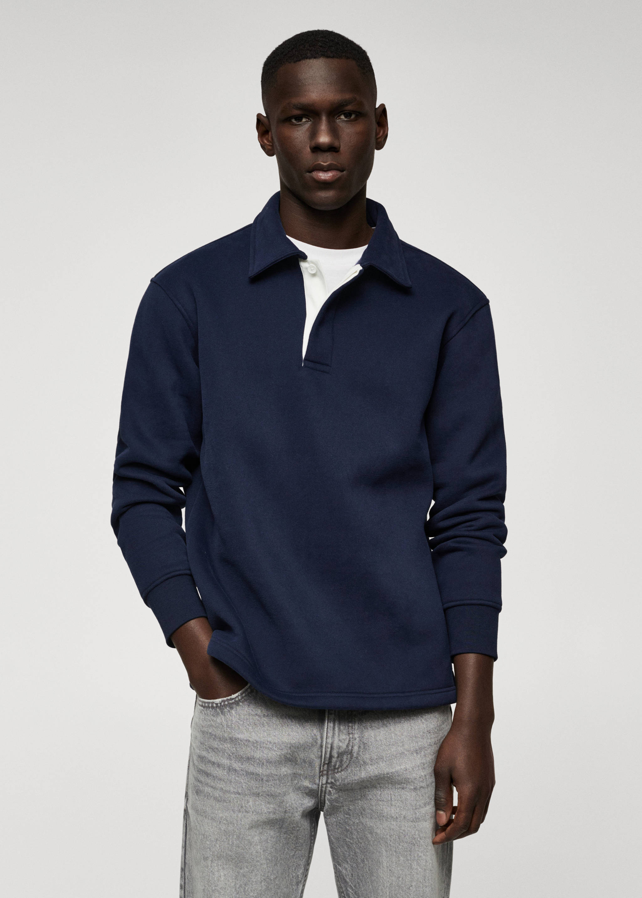 Хлопковое поло с длинными рукавами - Средний план