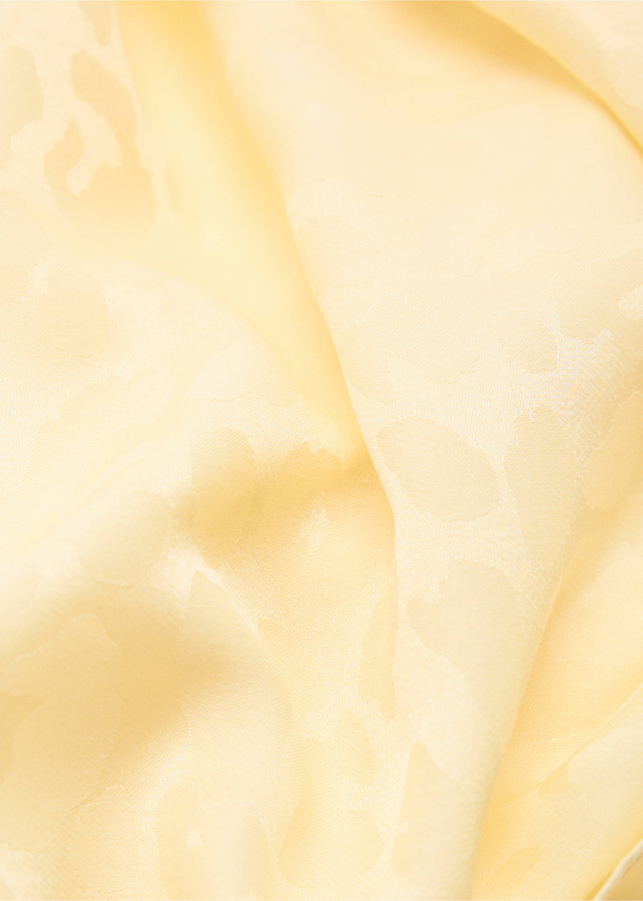 Close-up of a light yellow scarf with a subtle tonal pattern., Vanilla. Ref: 47041359-00.