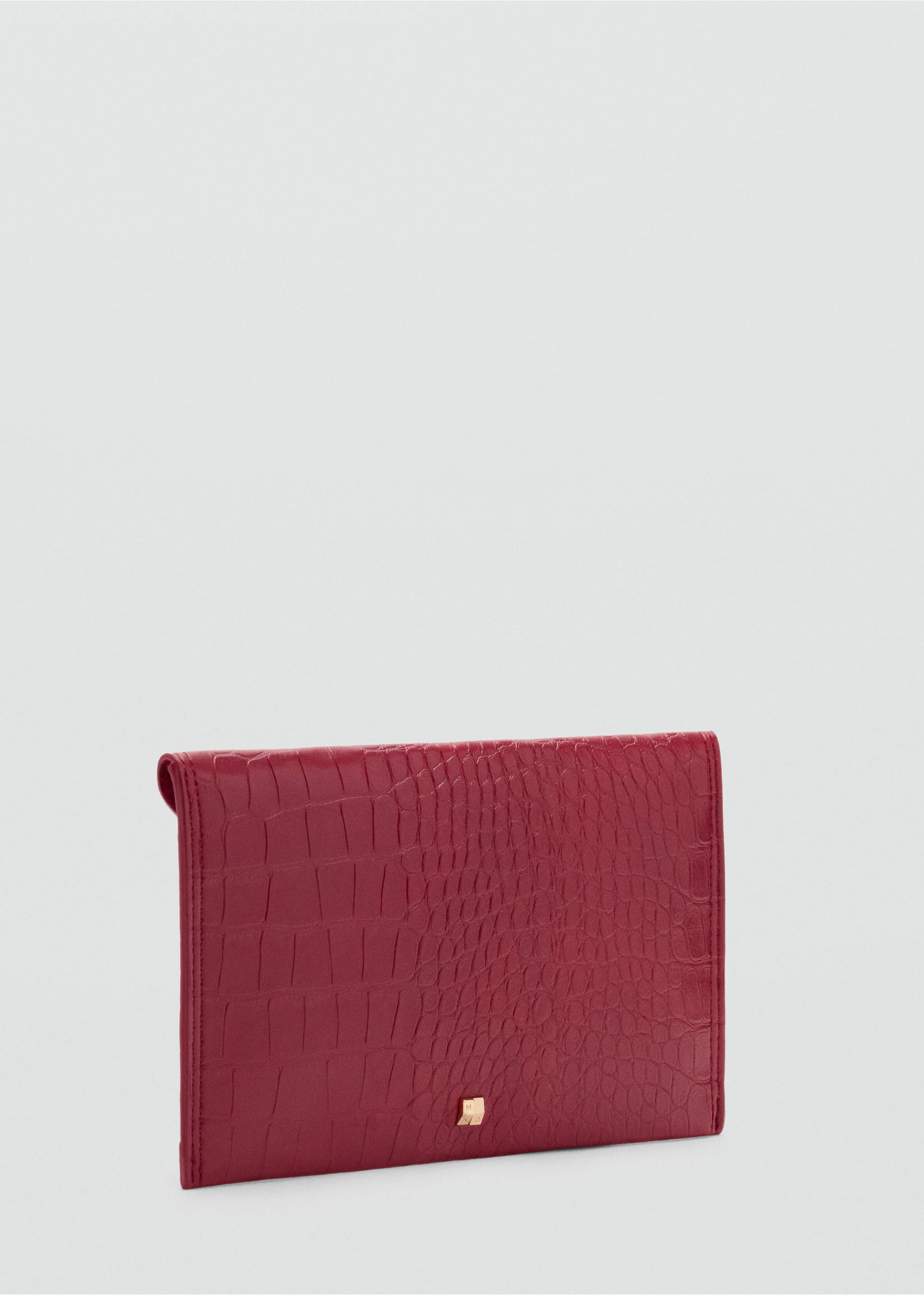 Red pouch with an embossed crocodile texture in a three-quarters view., Red. Ref: 47041395-00.