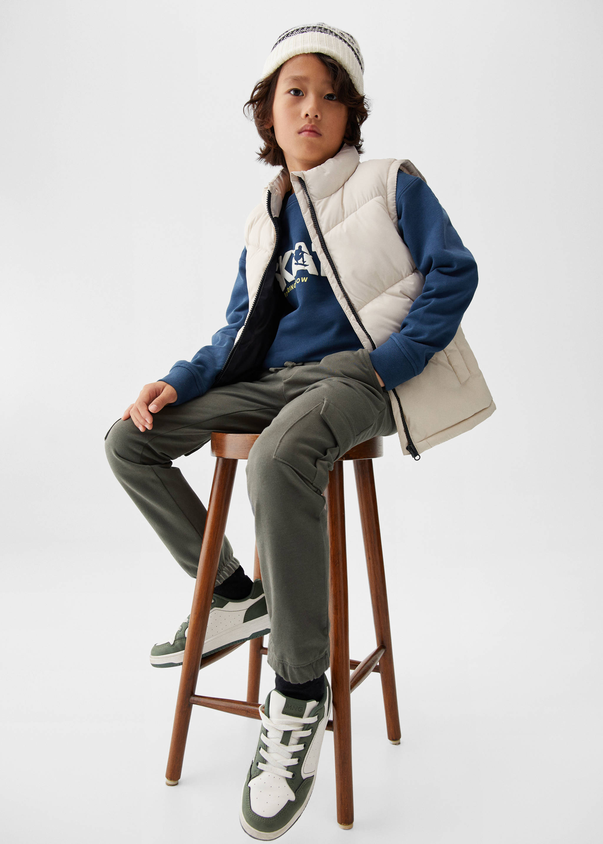 Pantalón jogger cargo - Plano medio