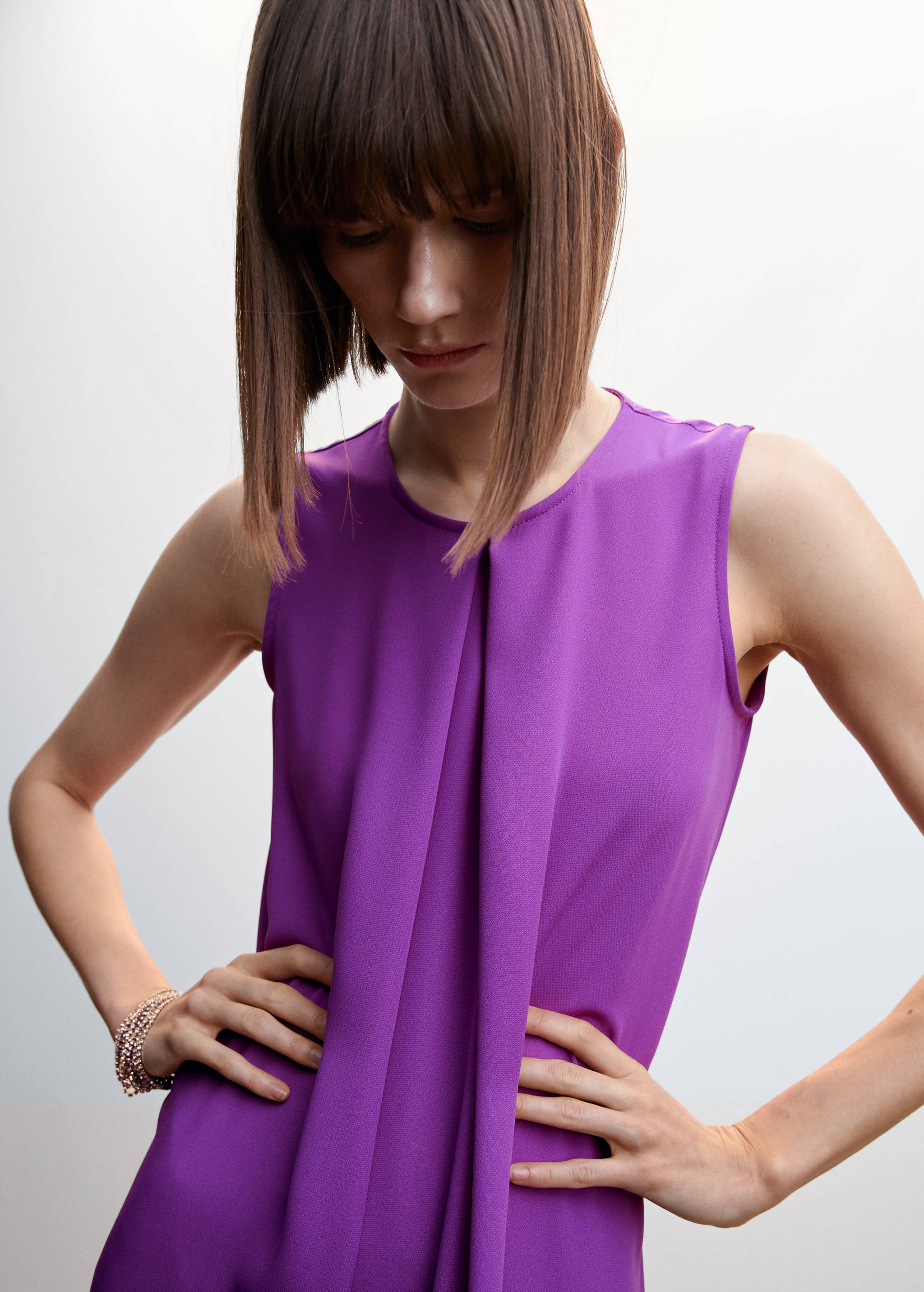 Robe avec découpe - Détail de l'article 1